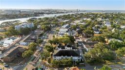 Picture of 113 E Bosphorous Avenue Unit 5, Tampa, FL 33606