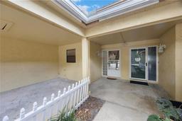 Picture of 413 Somerset Lane, Palm Harbor, FL 34684
