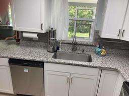 Picture of 7524 Oakshire Drive, Port Richey, FL 34668