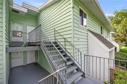Picture of 546 Midway Drive Unit B, Ocala, FL 34472
