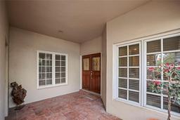 Picture of 4941 Bayshore Boulevard, Tampa, FL 33611
