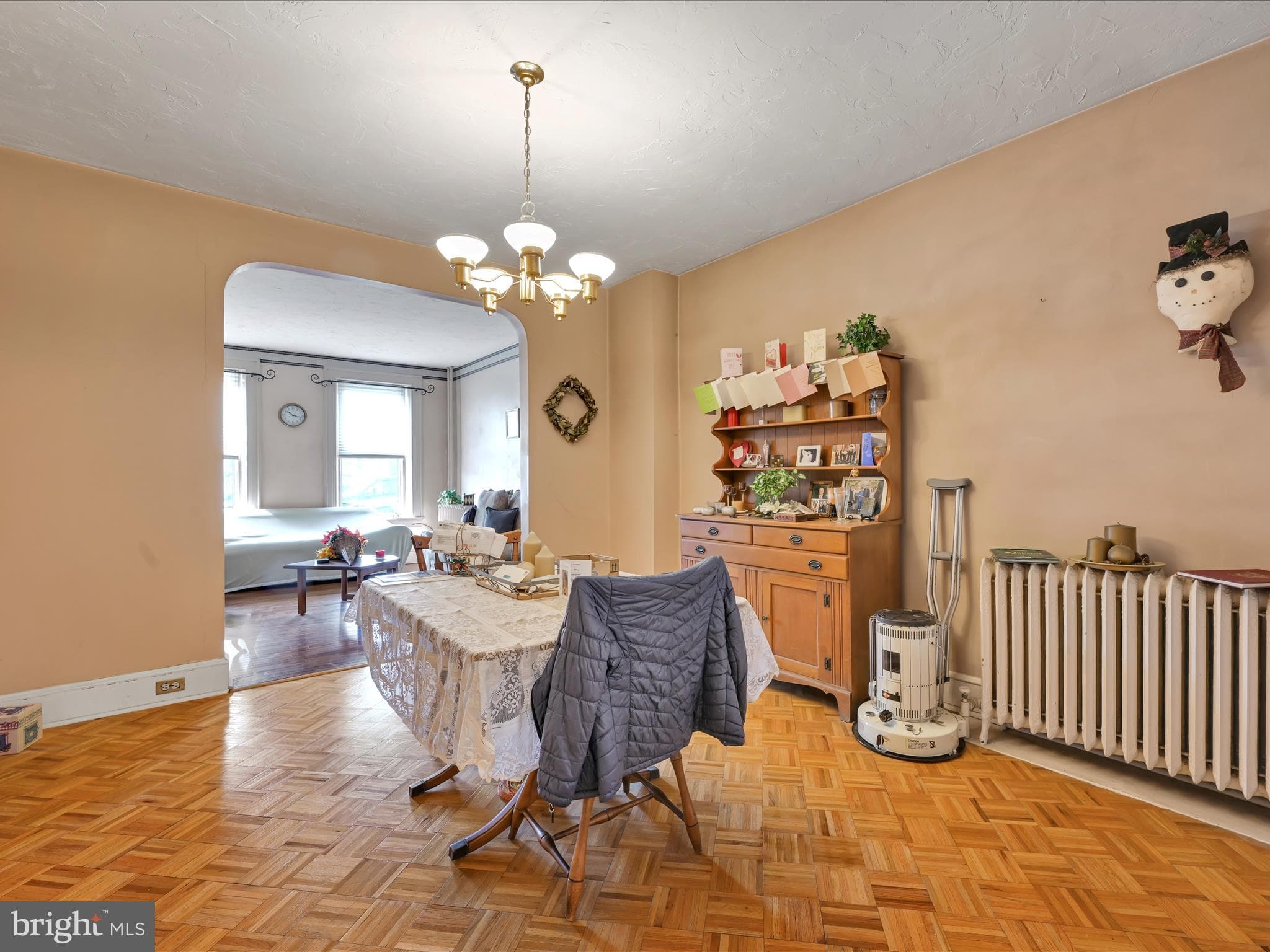 Home for sale at 431 W King Street, York, Pennsylvania 17401, photo 11 of 44