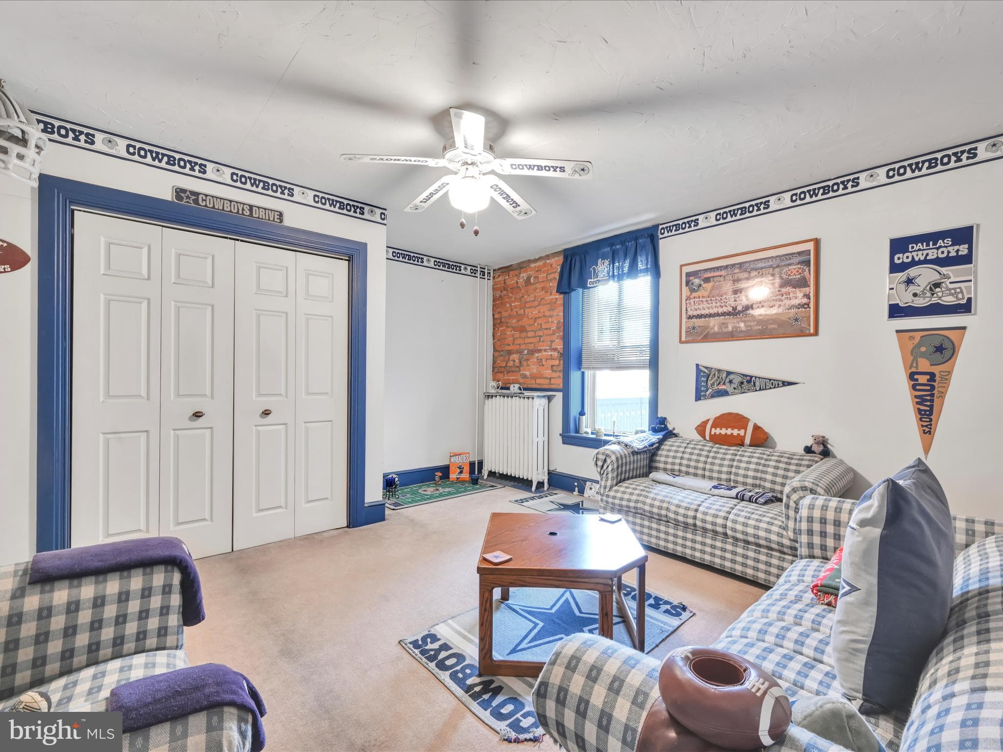 Home for sale at 431 W King Street, York, Pennsylvania 17401, photo 24 of 44