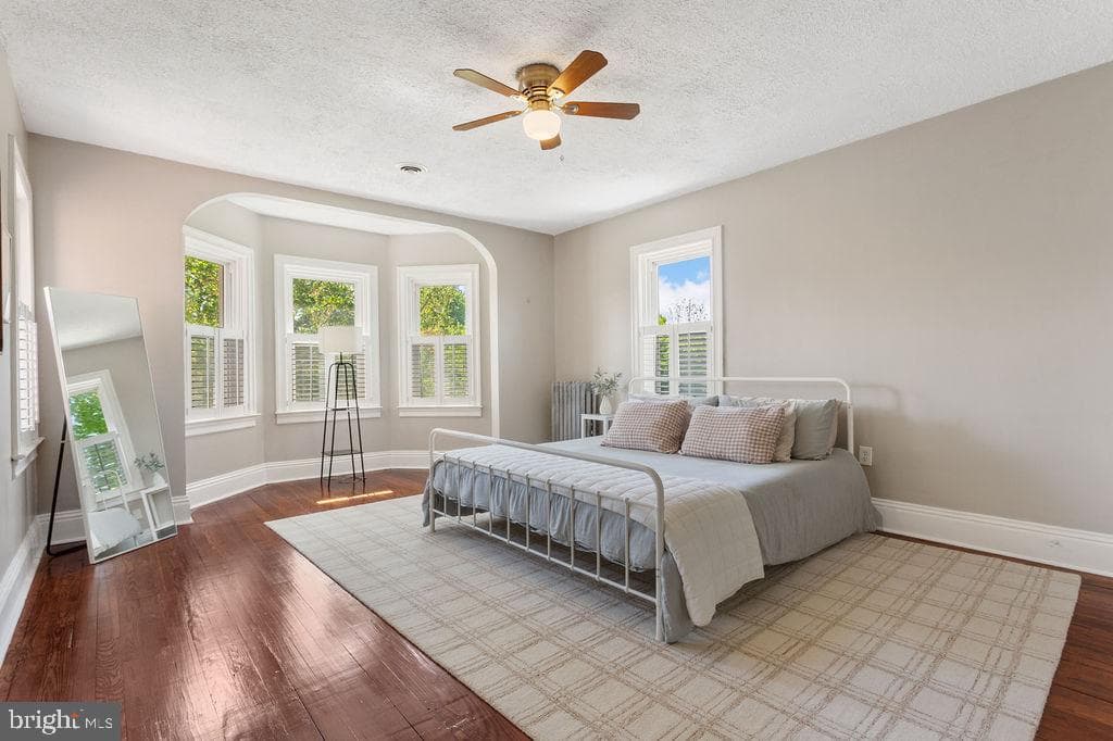 Home for sale at 2478 Croll School Road, York, Pennsylvania 17403, photo 19 of 47