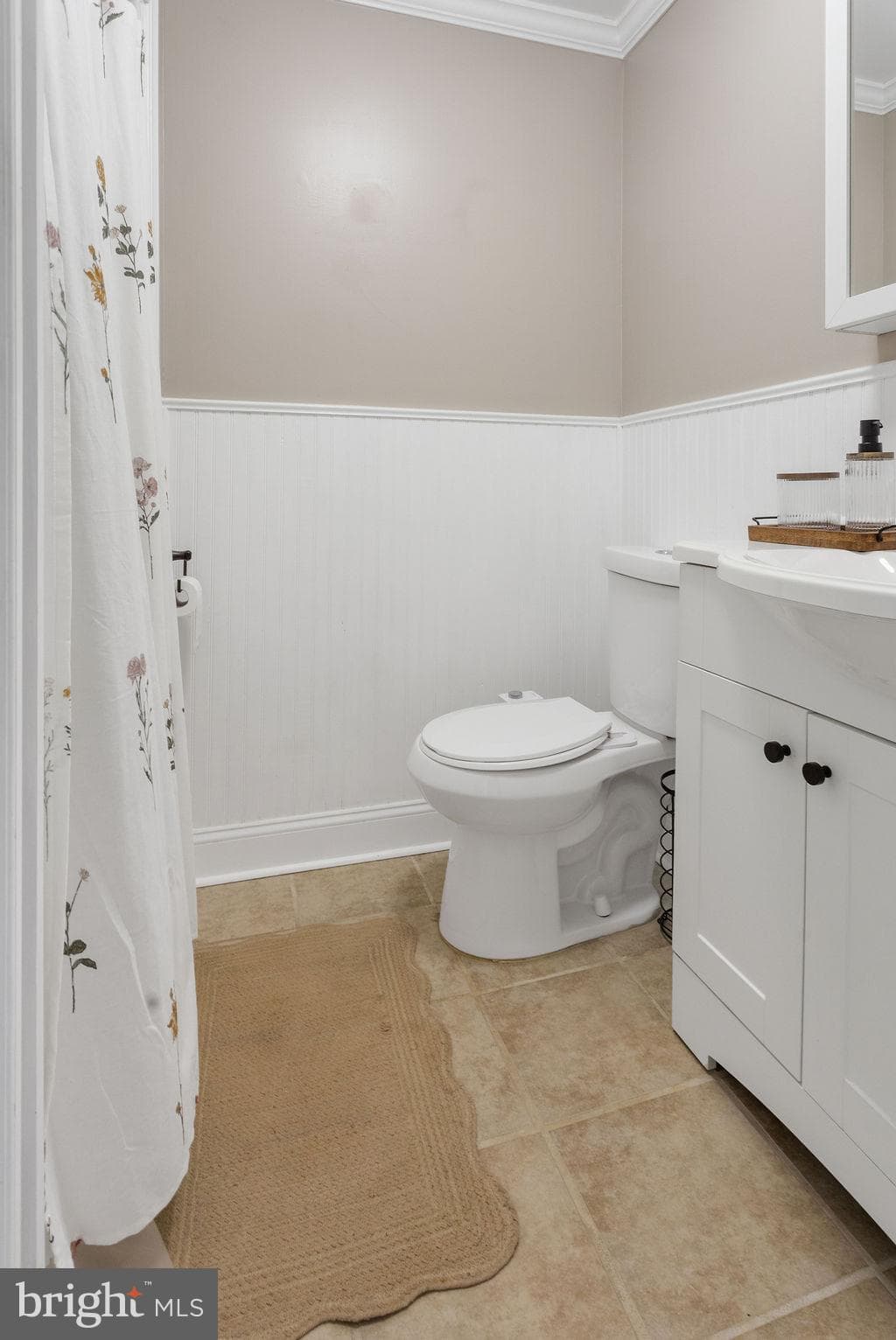 Home for sale at 2478 Croll School Road, York, Pennsylvania 17403, photo 14 of 47