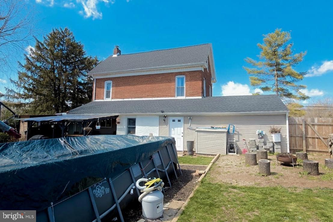 Home for sale at 1122 Hanover Road, York, Pennsylvania 17408, photo 28 of 36