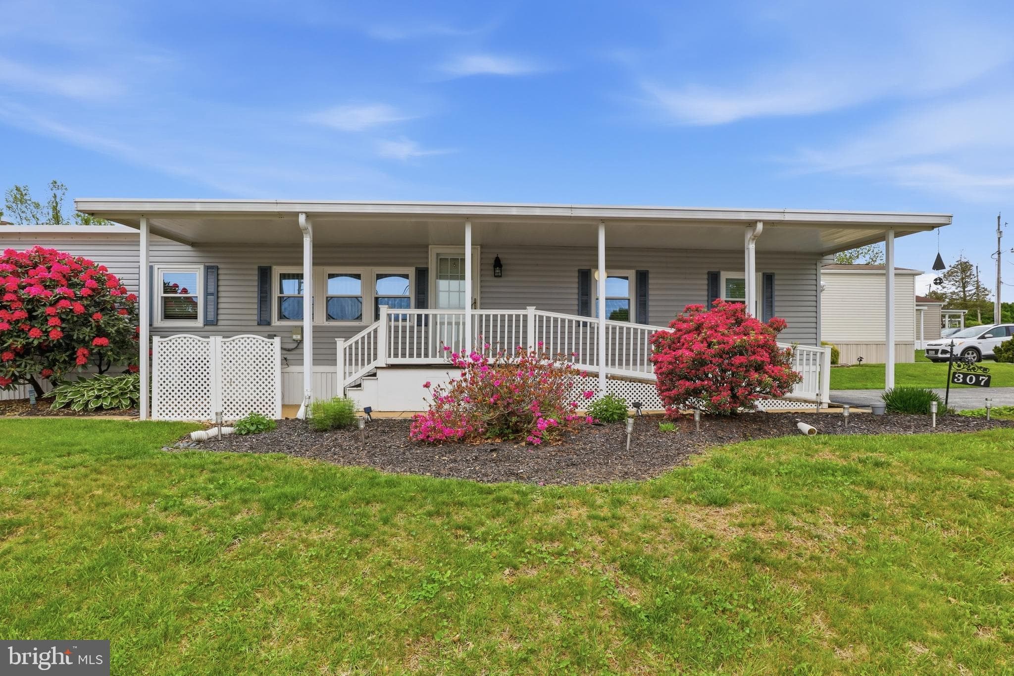 Listing photo of 2-bedroom home at 307 Blue Jay Drive, Red Lion, Pennsylvania 17356, photo 1 of 3