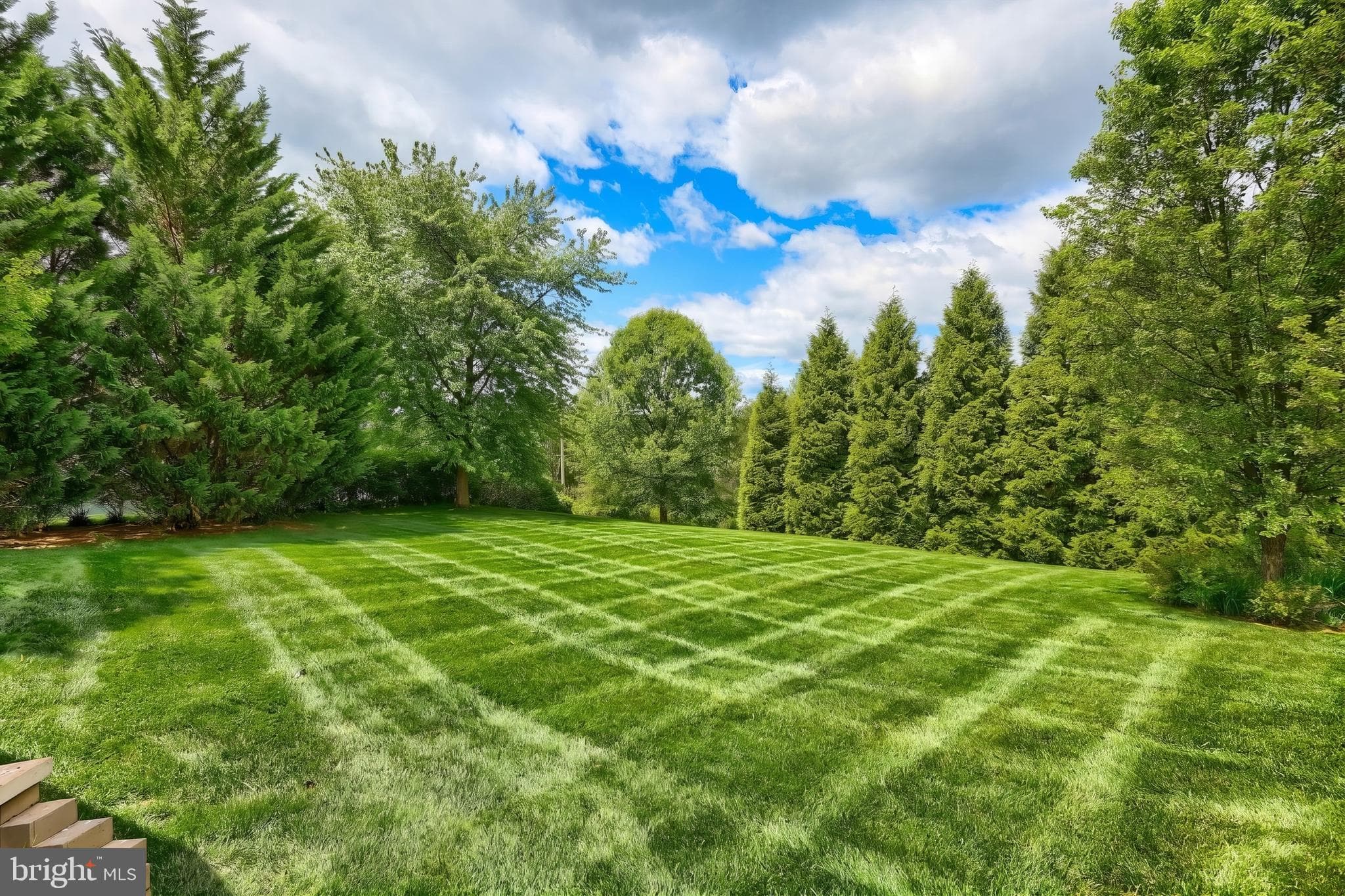 Home for sale at 19 Rebecca Lane, York, Pennsylvania 17403, photo 5 of 69