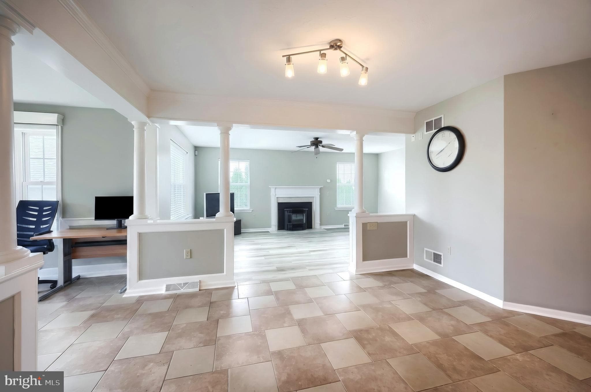 Home for sale at 19 Rebecca Lane, York, Pennsylvania 17403, photo 19 of 69