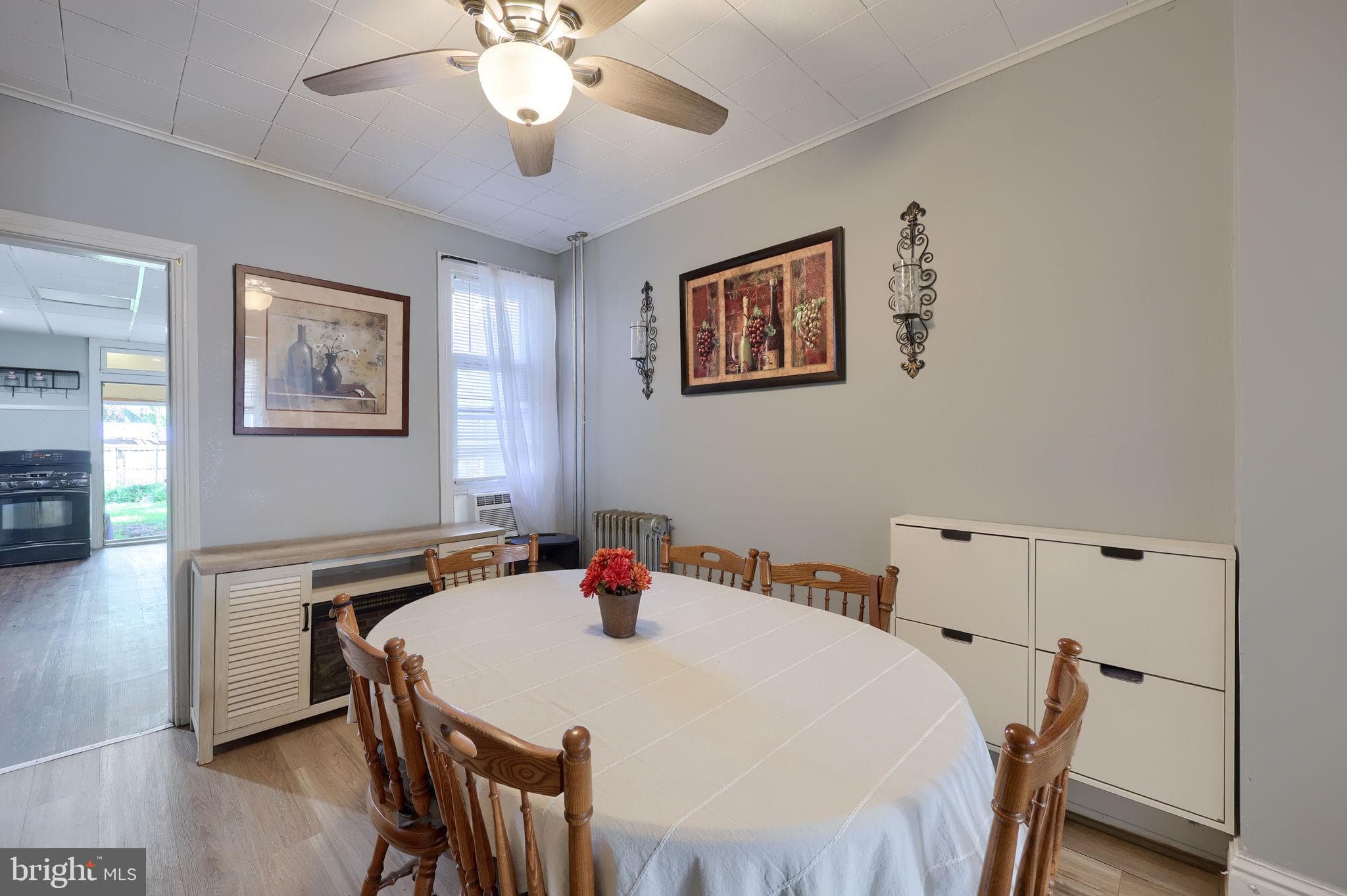 Home for sale at 316 N Hawthorne Street, York, Pennsylvania 17404, photo 11 of 37