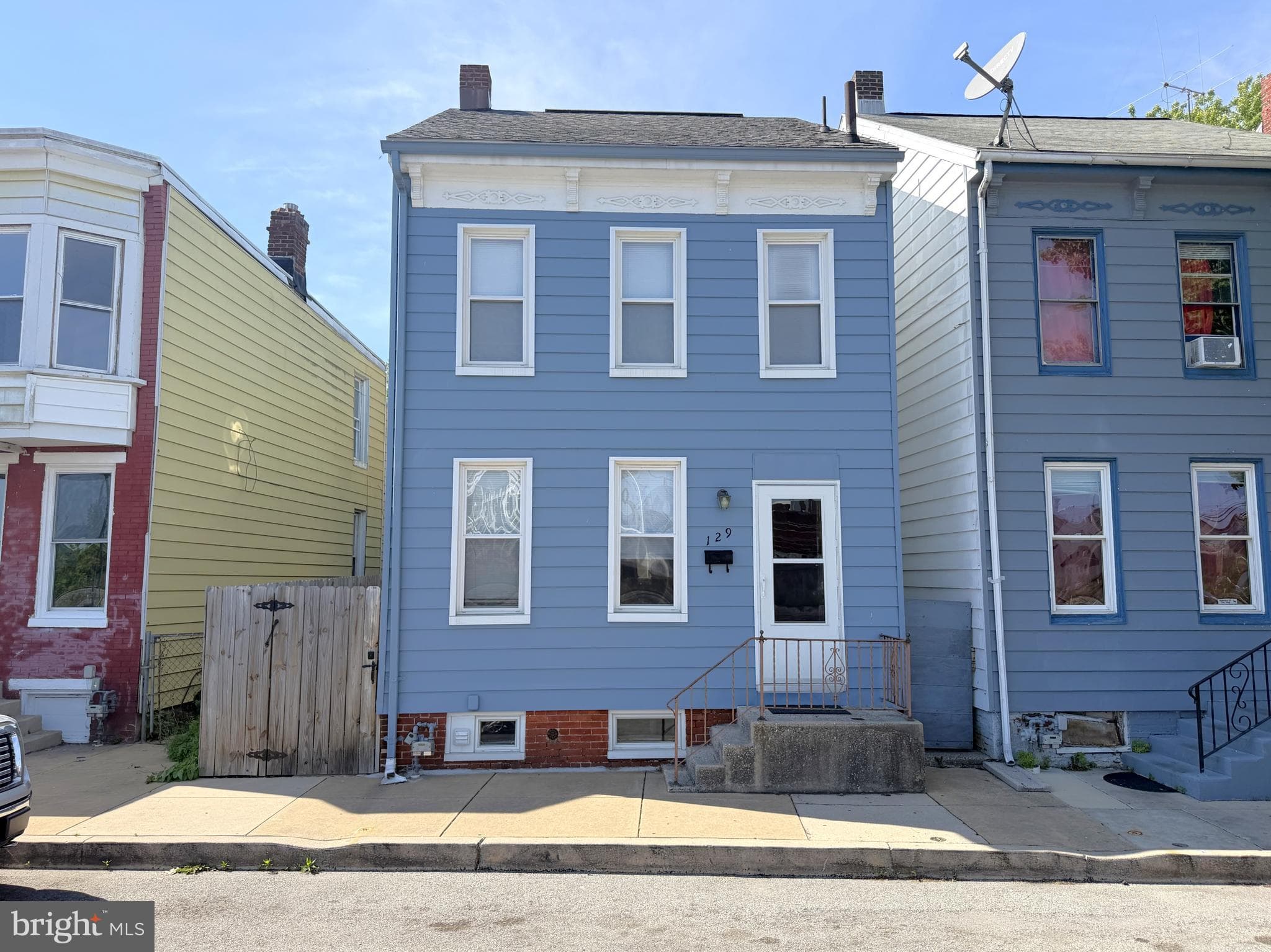 Listing photo of 3-bedroom home at 129 Stevens Avenue, York, Pennsylvania 17401, photo 1 of 3