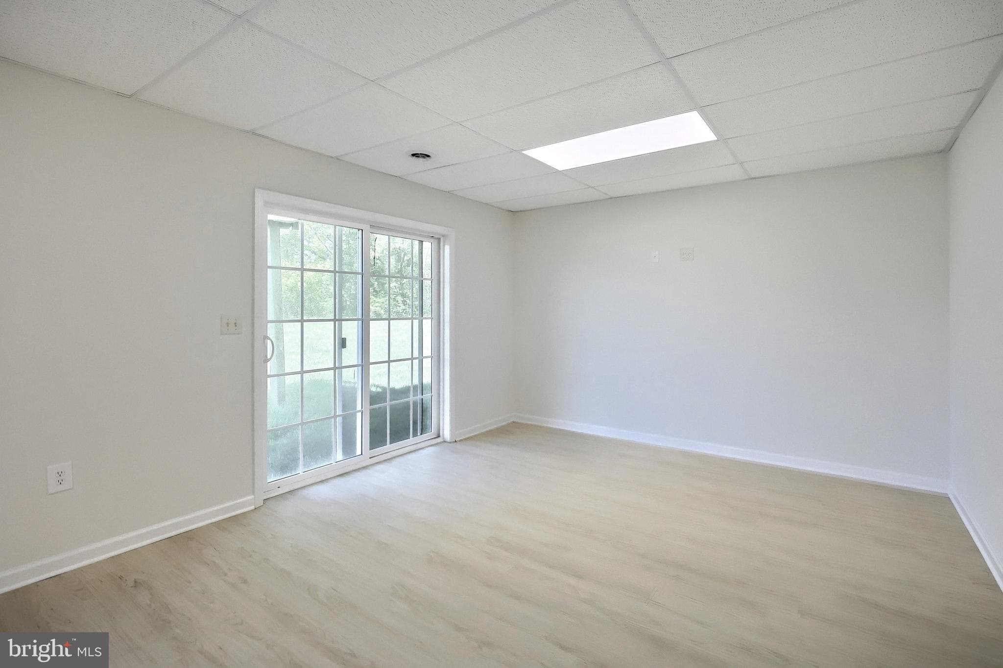 Home for sale at 2312 Sunny Hill Circle 2312, York, Pennsylvania 17406, photo 13 of 31