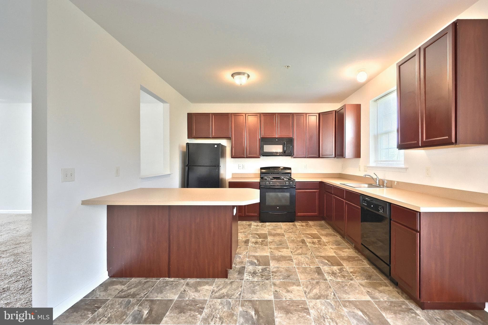 Home for sale at 2312 Sunny Hill Circle 2312, York, Pennsylvania 17406, photo 18 of 31