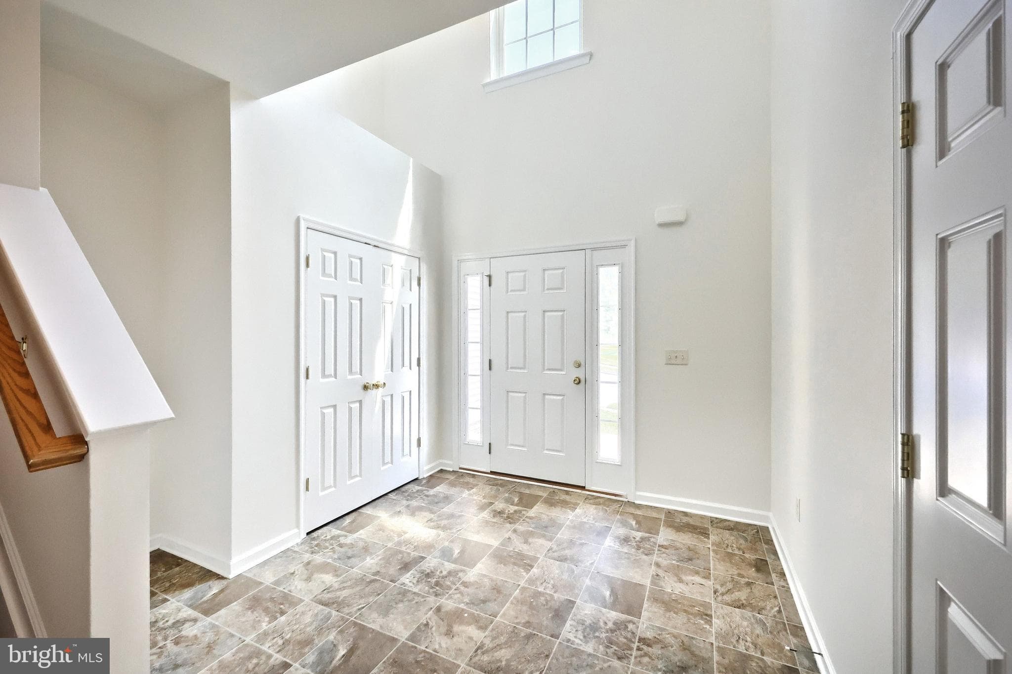 Home for sale at 2312 Sunny Hill Circle 2312, York, Pennsylvania 17406, photo 9 of 31