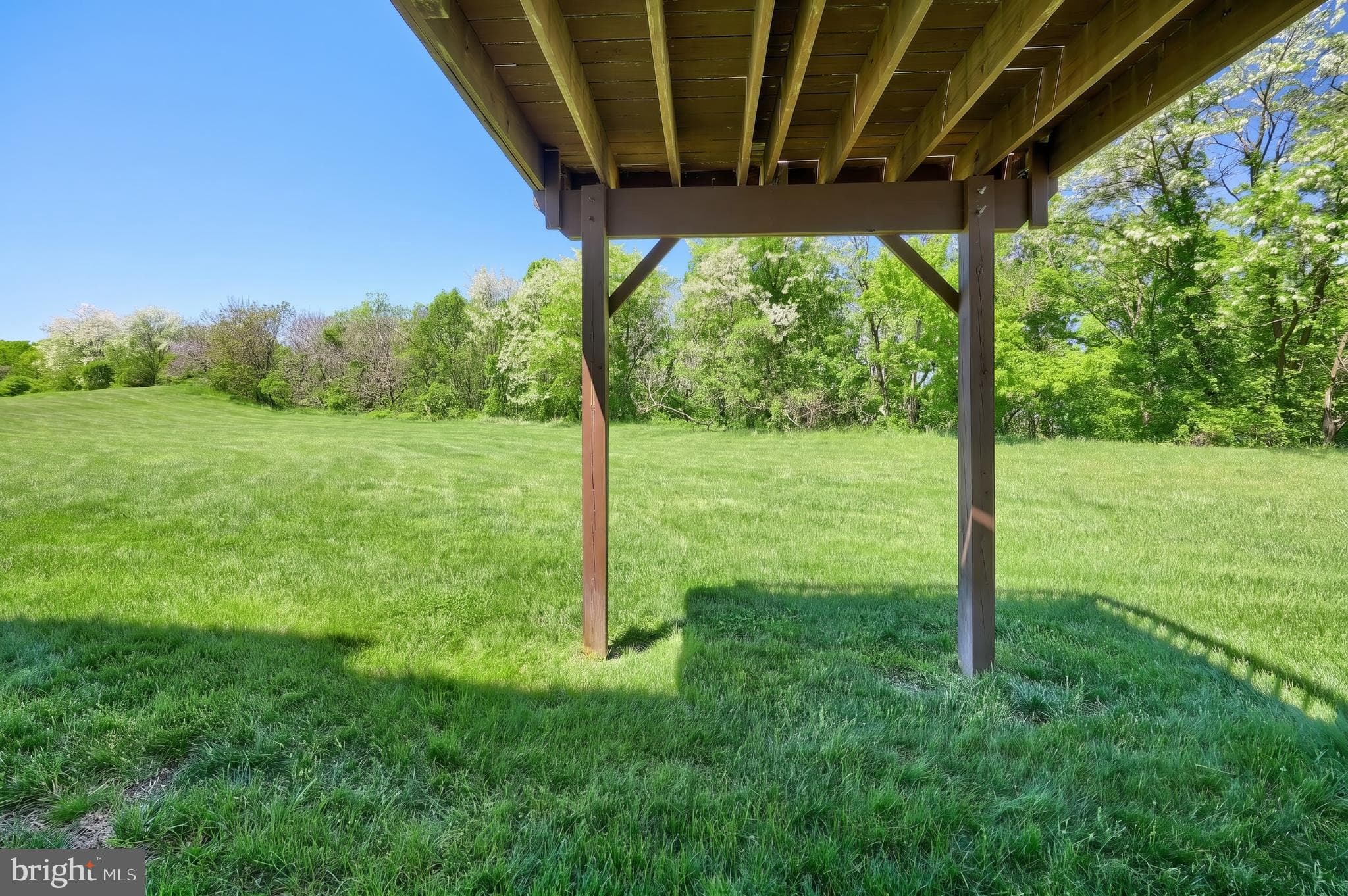Home for sale at 2312 Sunny Hill Circle 2312, York, Pennsylvania 17406, photo 5 of 31
