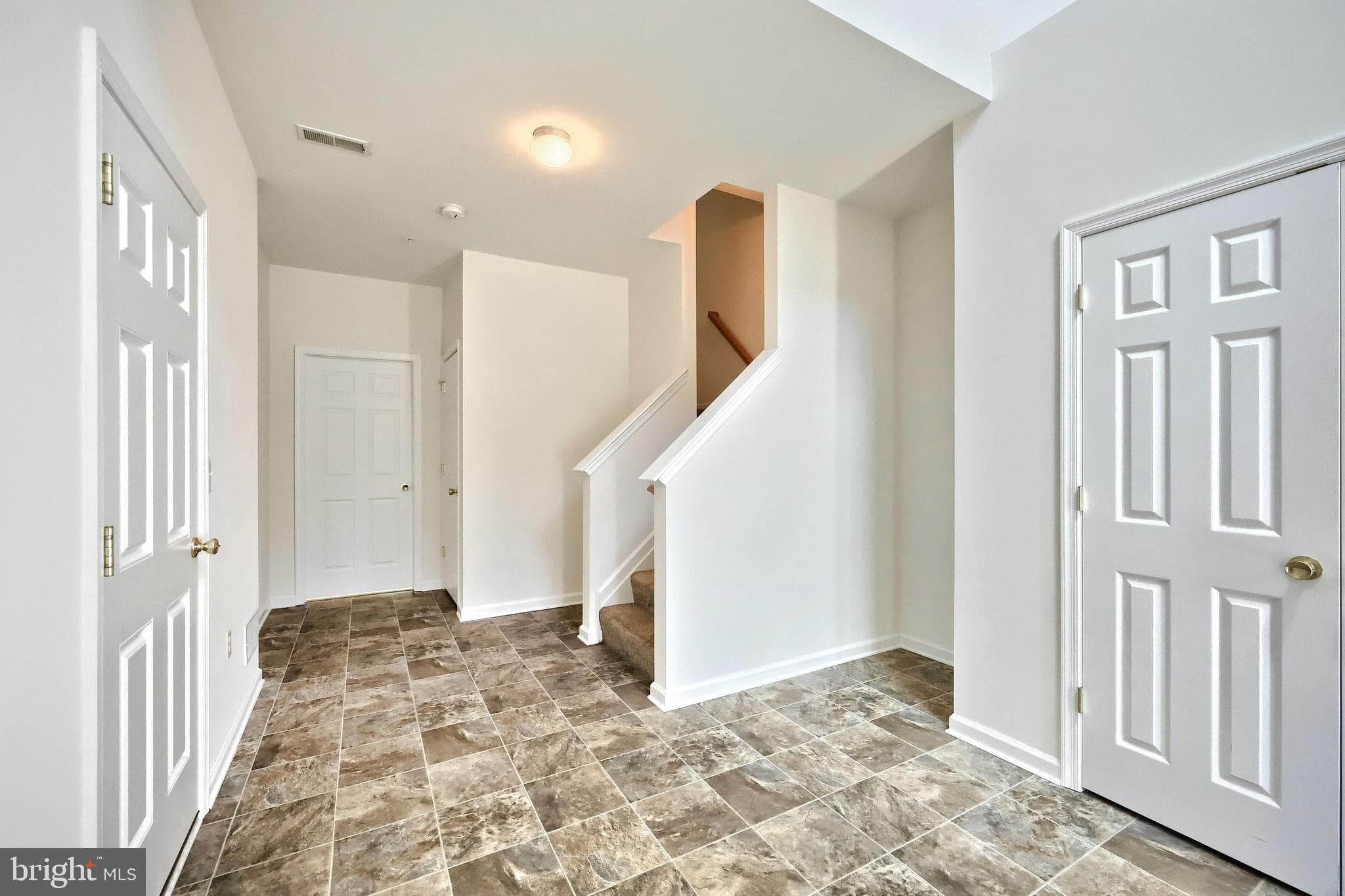 Home for sale at 2312 Sunny Hill Circle 2312, York, Pennsylvania 17406, photo 8 of 31