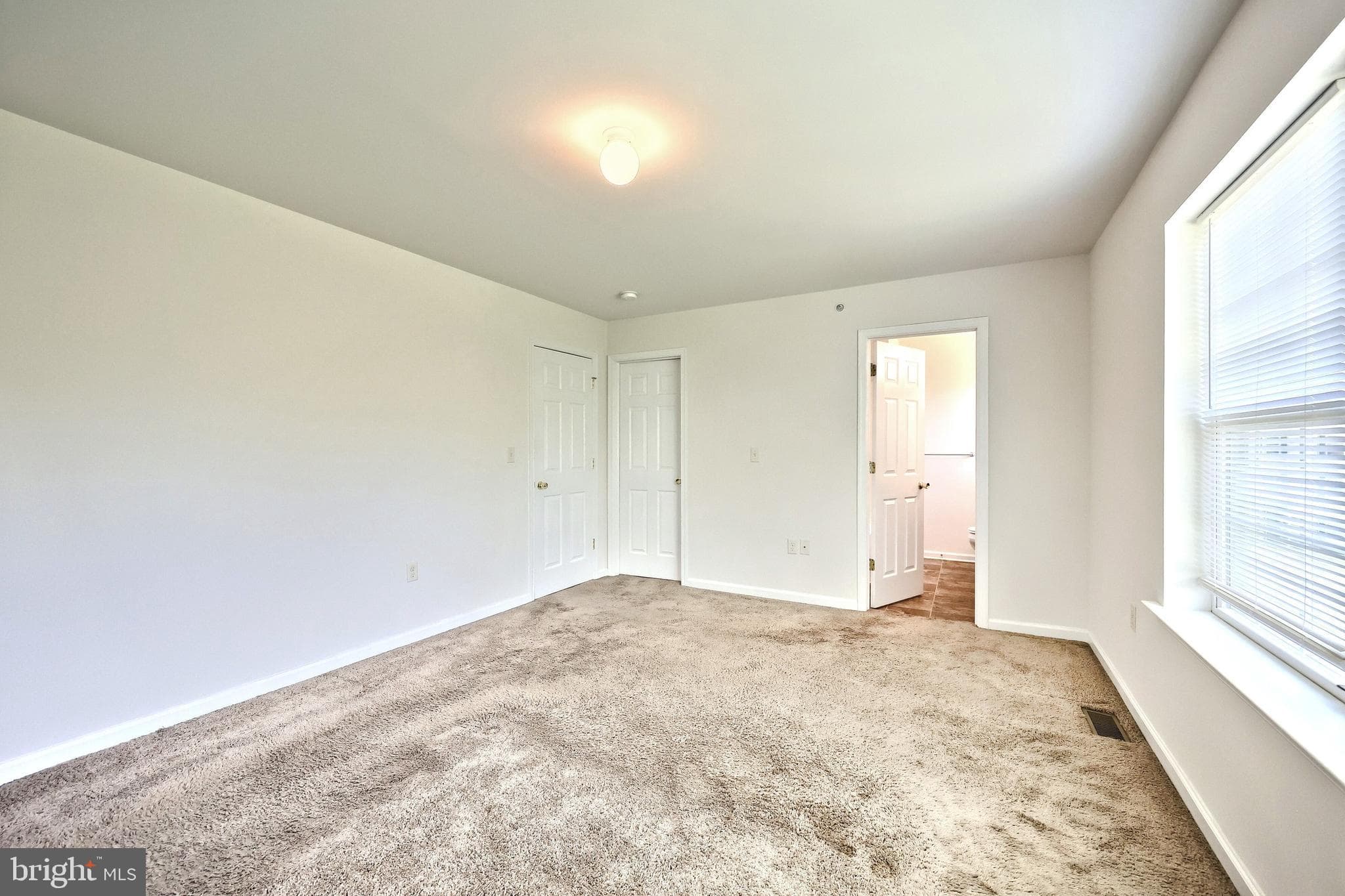 Home for sale at 2312 Sunny Hill Circle 2312, York, Pennsylvania 17406, photo 23 of 31