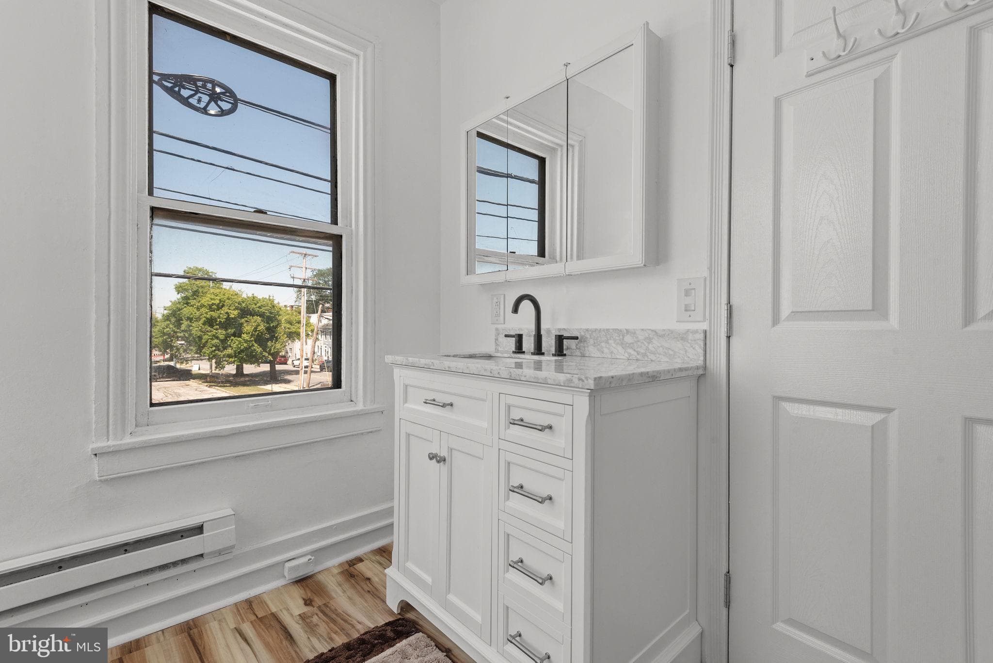Home for sale at 126 N Queen Street, York, Pennsylvania 17403, photo 19 of 33