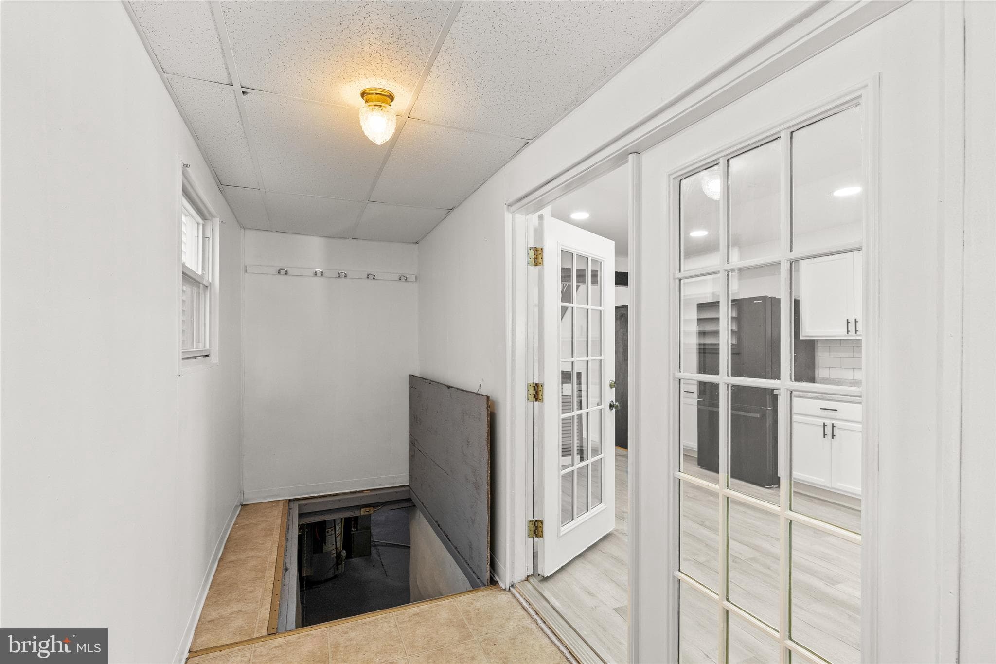 Home for sale at 637 W College Avenue, York, Pennsylvania 17401, photo 13 of 38