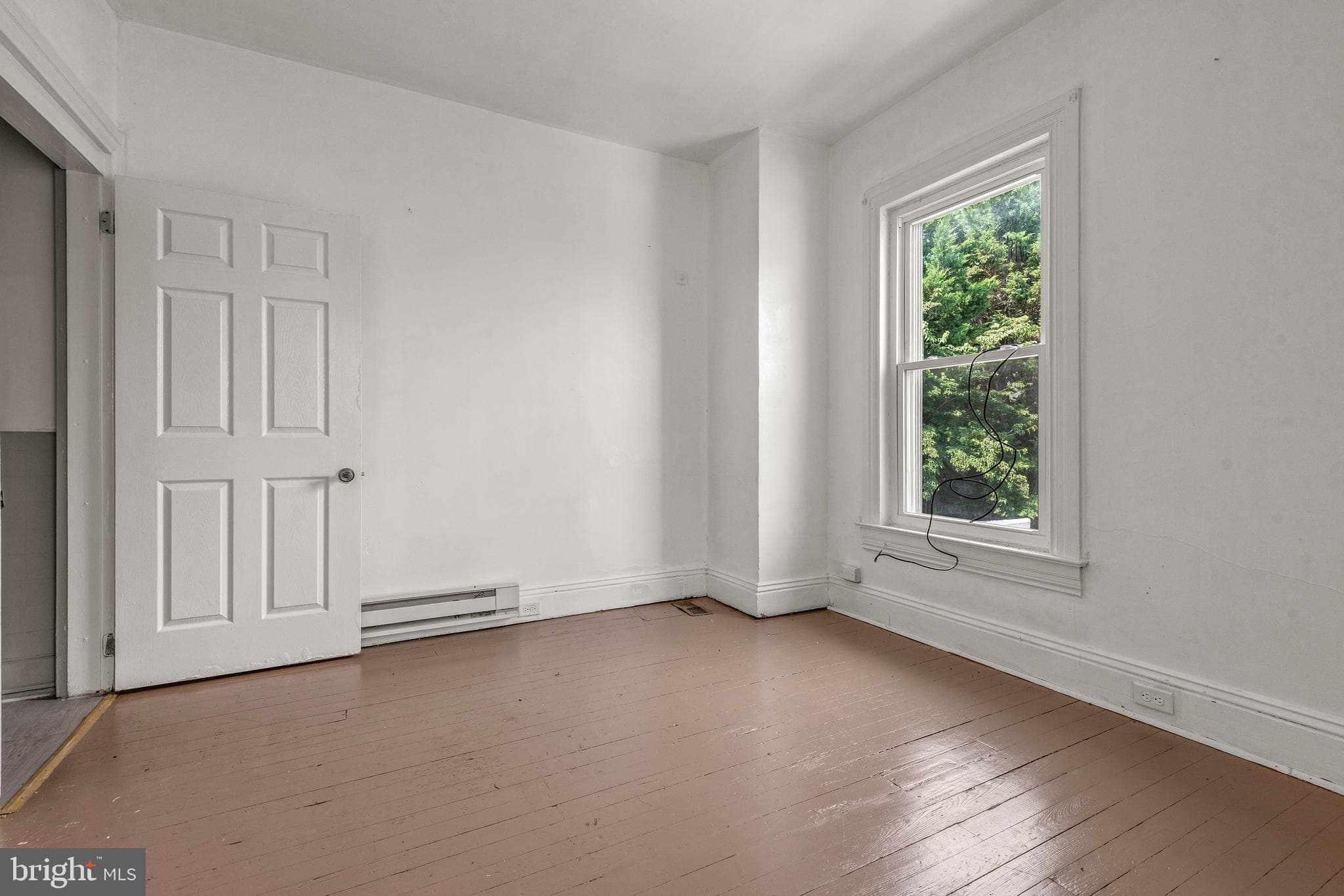 Home for sale at 315 W North Street, York, Pennsylvania 17401, photo 21 of 30