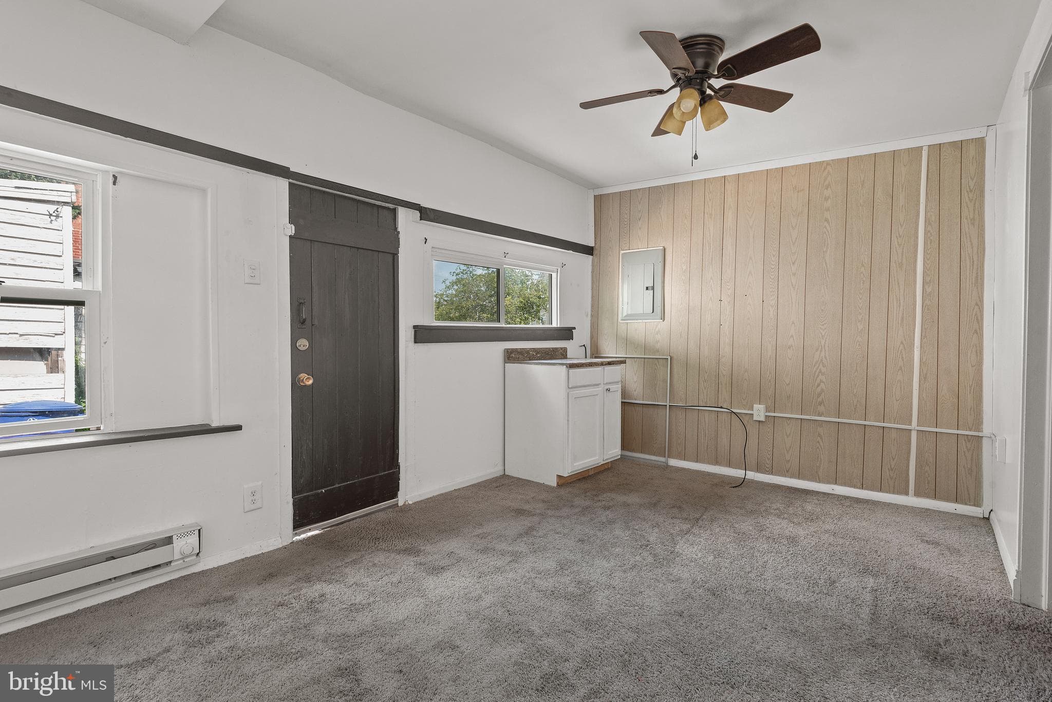 Home for sale at 315 W North Street, York, Pennsylvania 17401, photo 11 of 30