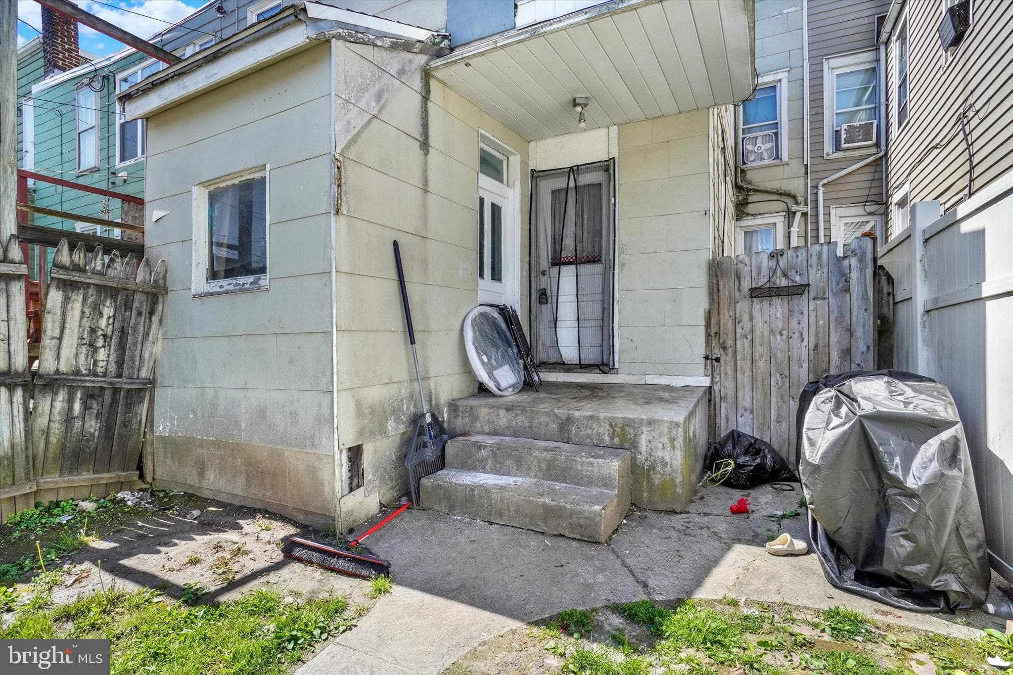 Home for sale at 607 N Hartley Street, York, Pennsylvania 17404, photo 20 of 24