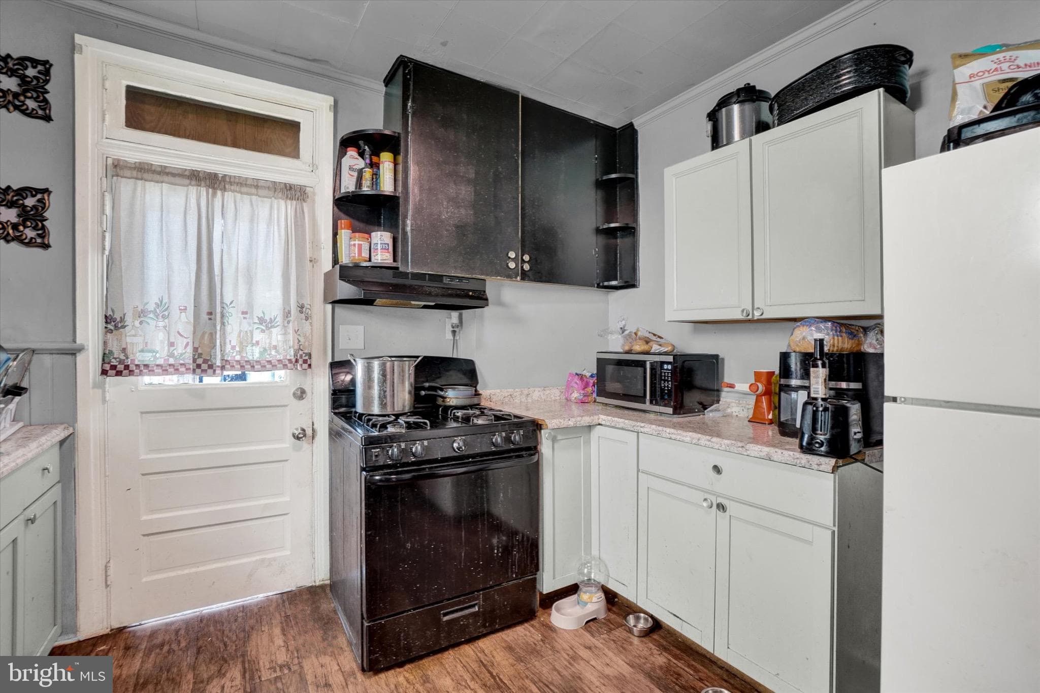 Home for sale at 607 N Hartley Street, York, Pennsylvania 17404, photo 11 of 24