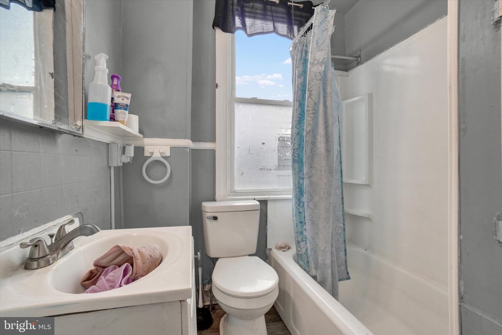 Home for sale at 607 N Hartley Street, York, Pennsylvania 17404, photo 7 of 24