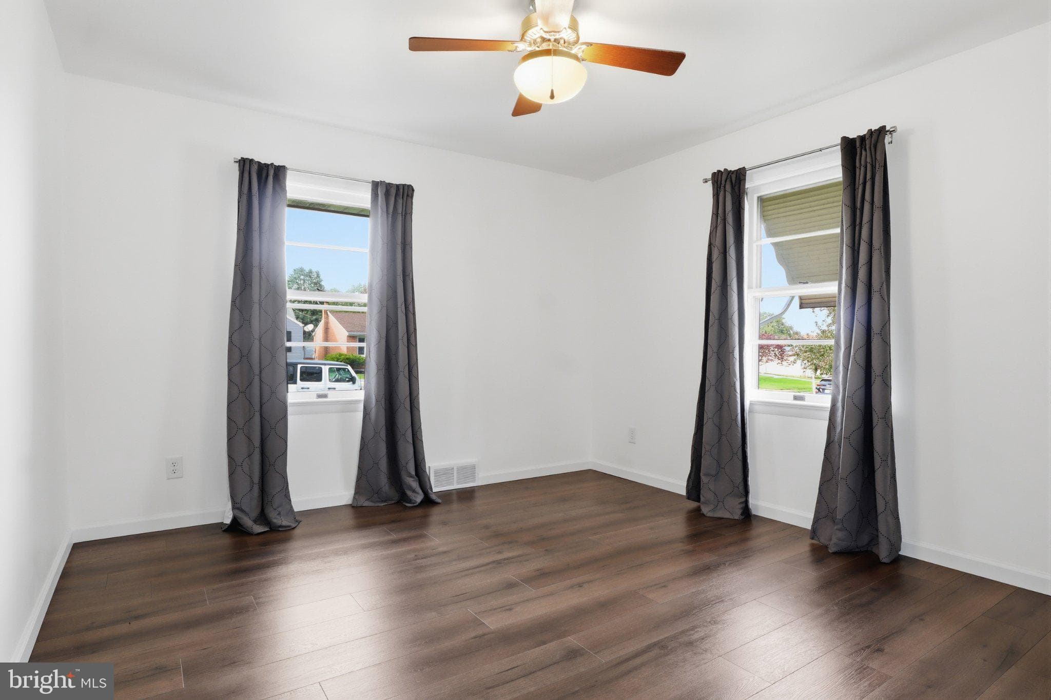 Home for sale at 1920 Orange Street, York, Pennsylvania 17404, photo 12 of 36