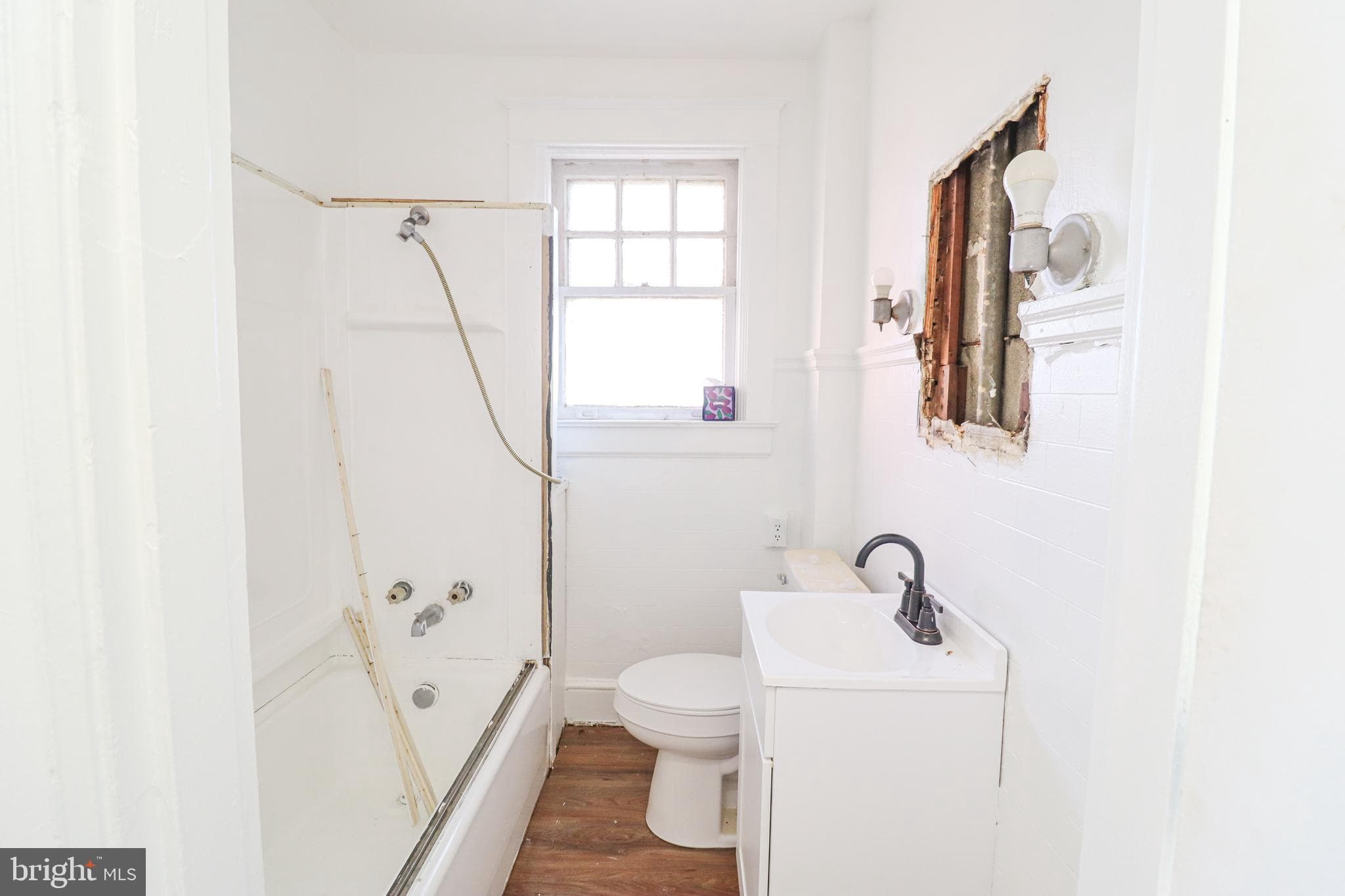 Home for sale at 600 W College Avenue, York, Pennsylvania 17401, photo 16 of 35
