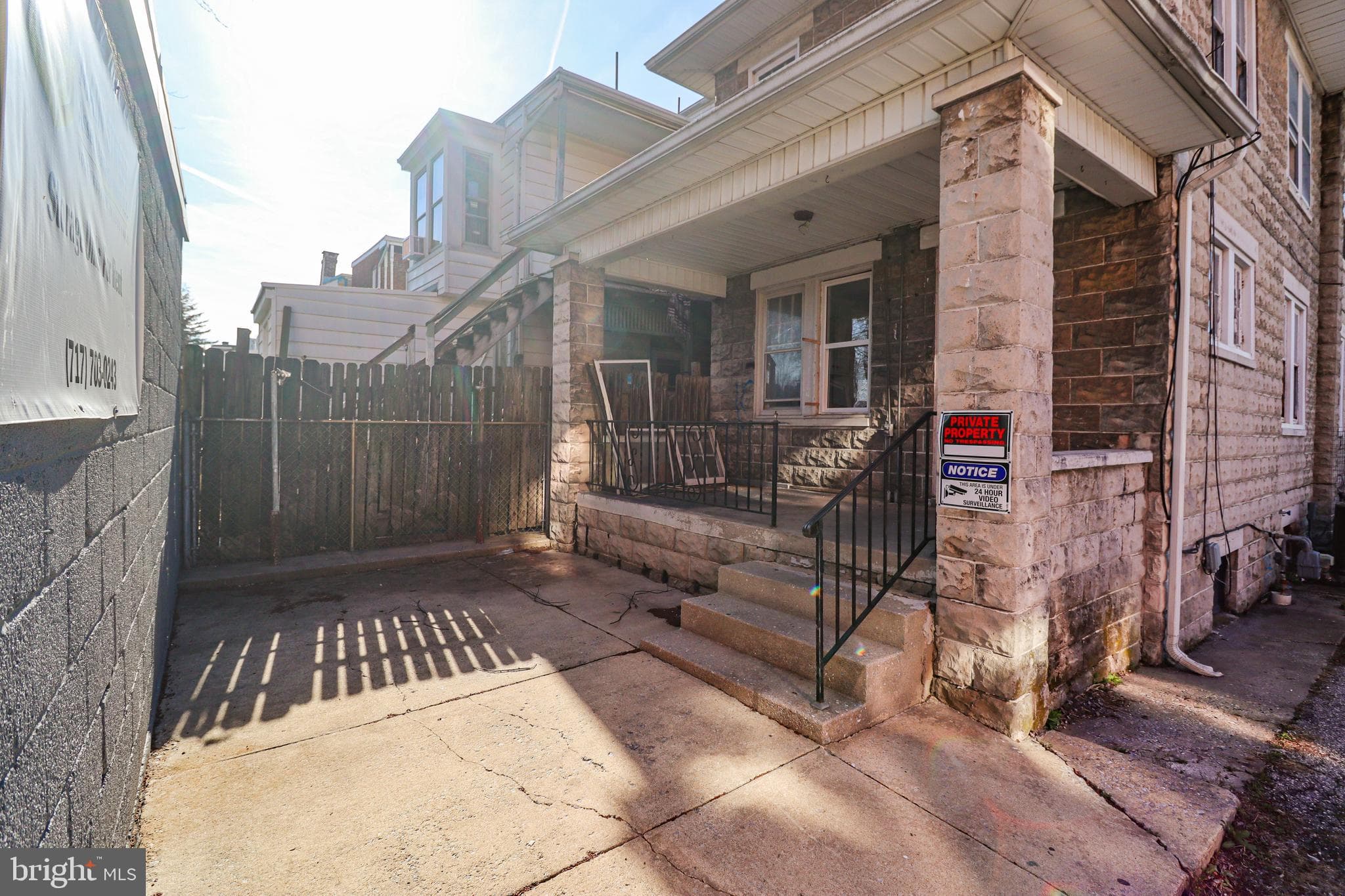 Home for sale at 600 W College Avenue, York, Pennsylvania 17401, photo 31 of 35