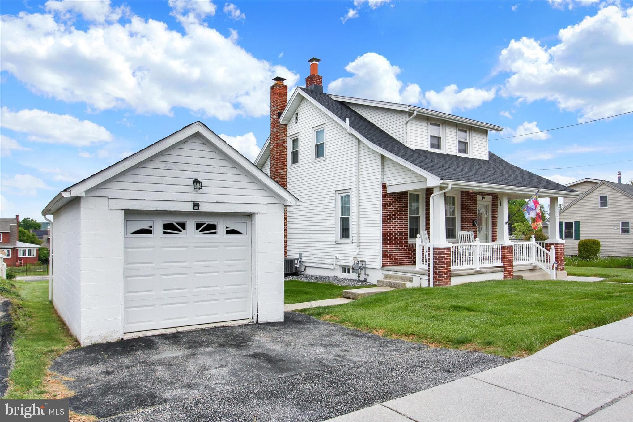 Home for sale at 125 N High Street, Spring Grove, Pennsylvania 17362, photo 26 of 27