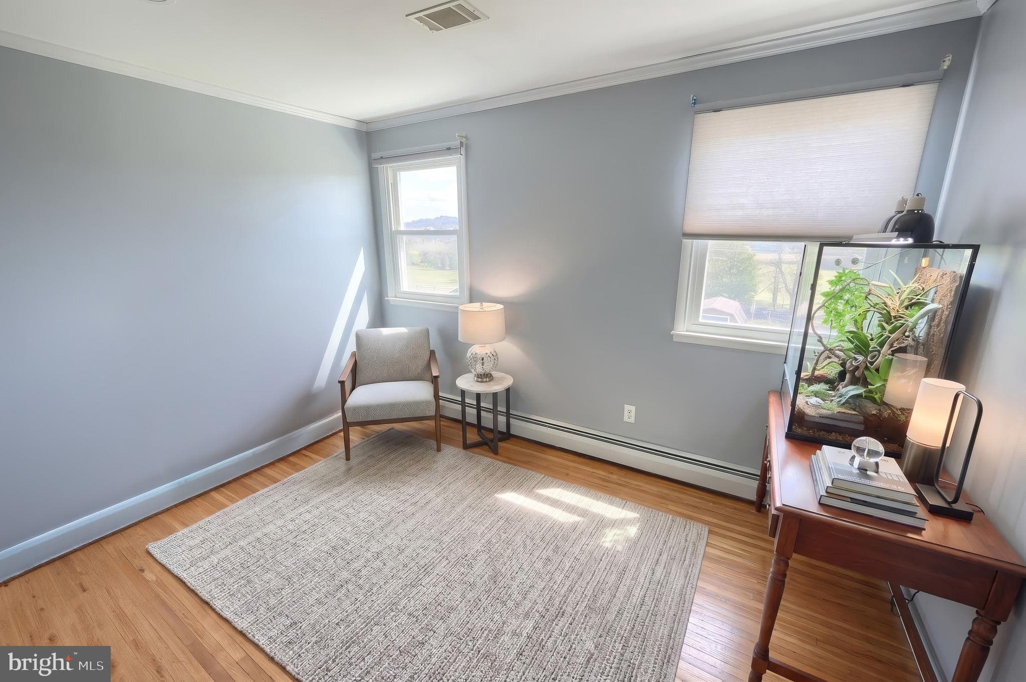 Home for sale at 4834 E Prospect Road, York, Pennsylvania 17406, photo 3 of 3
