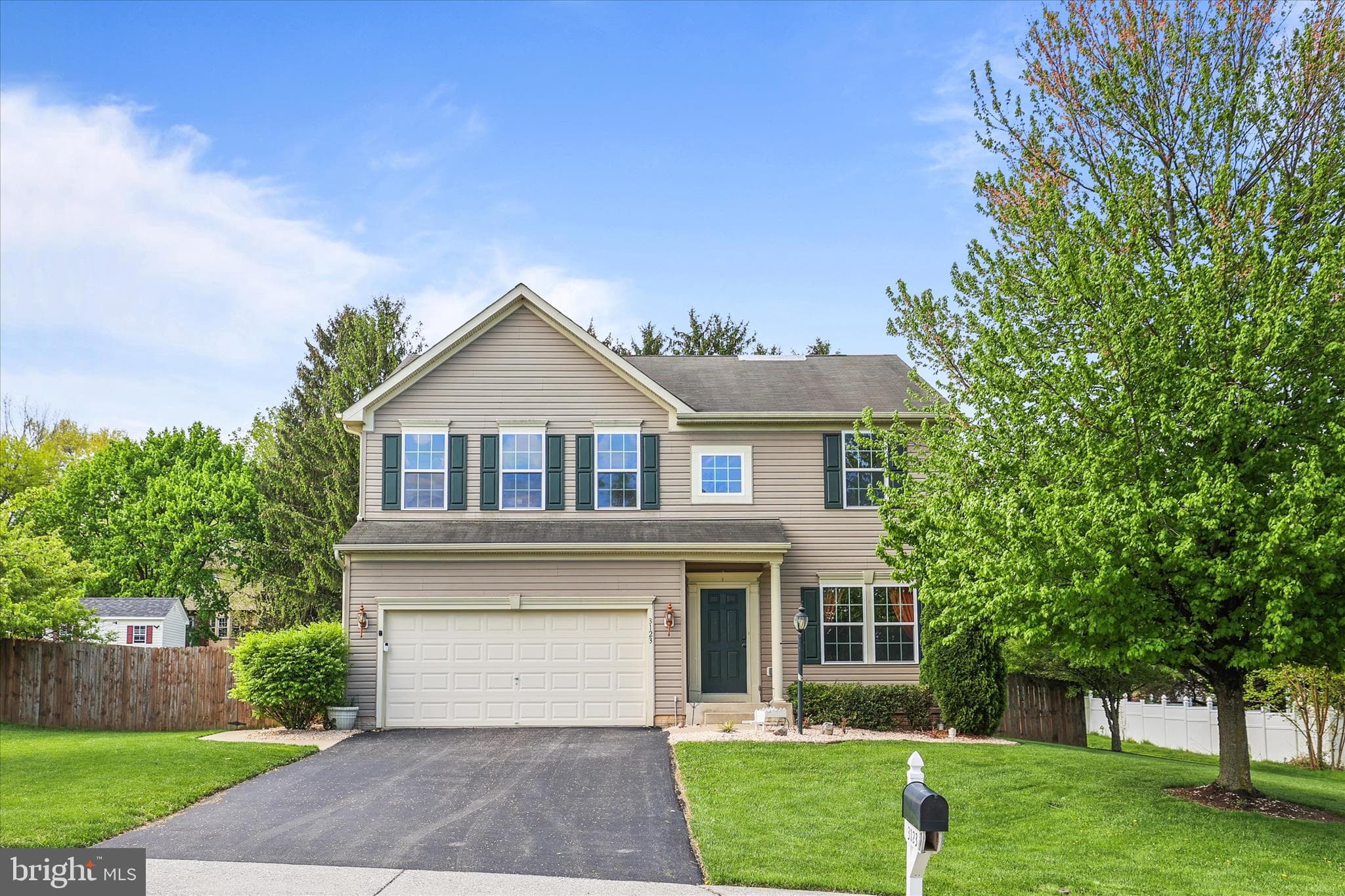 Home for sale at 3123 S King Richards Court S, York, Pennsylvania 17408, photo 51 of 53