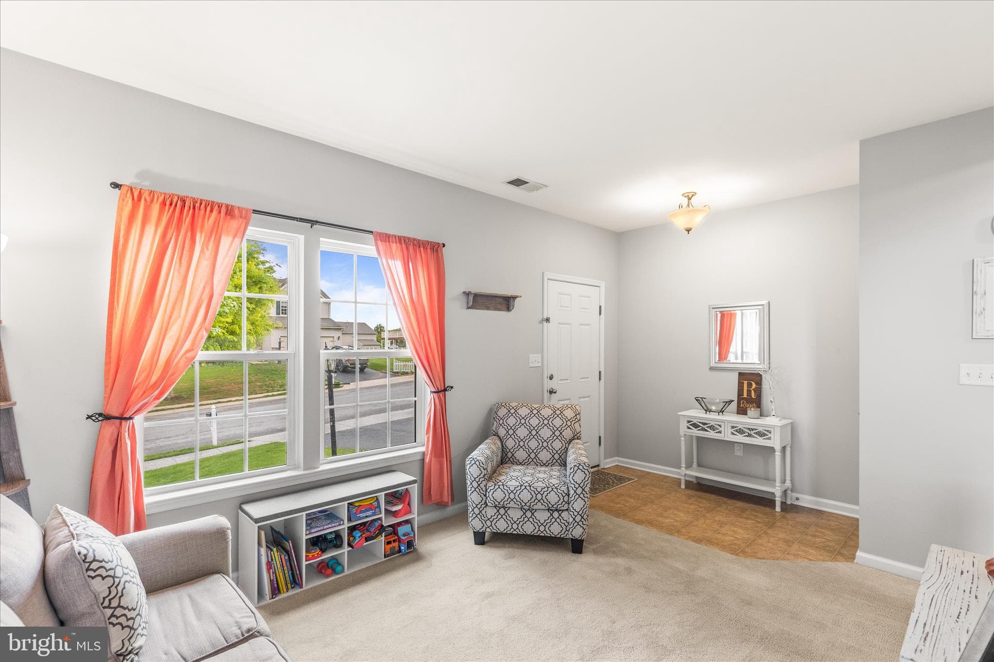 Home for sale at 3123 S King Richards Court S, York, Pennsylvania 17408, photo 5 of 53