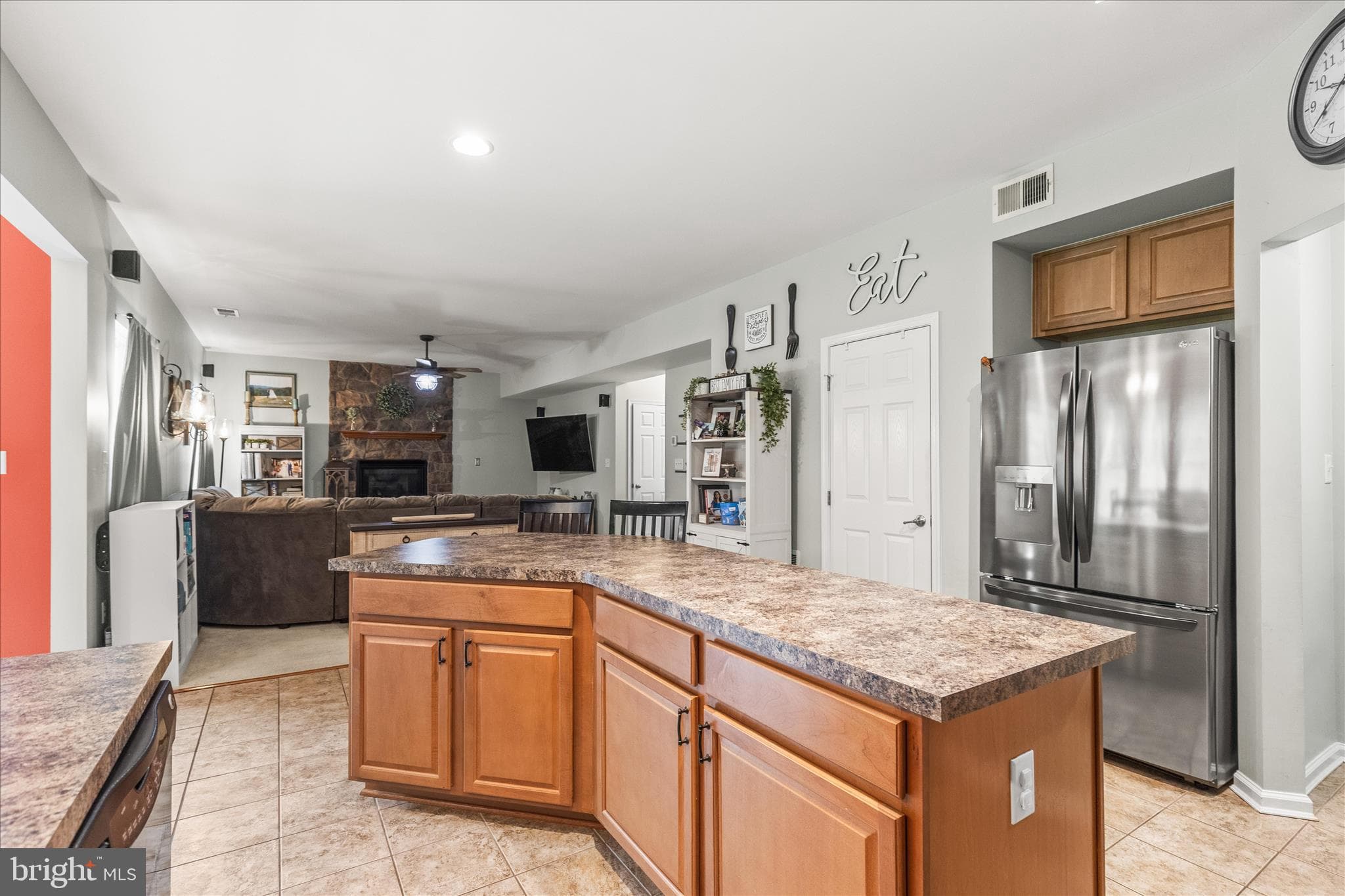 Home for sale at 3123 S King Richards Court S, York, Pennsylvania 17408, photo 12 of 53