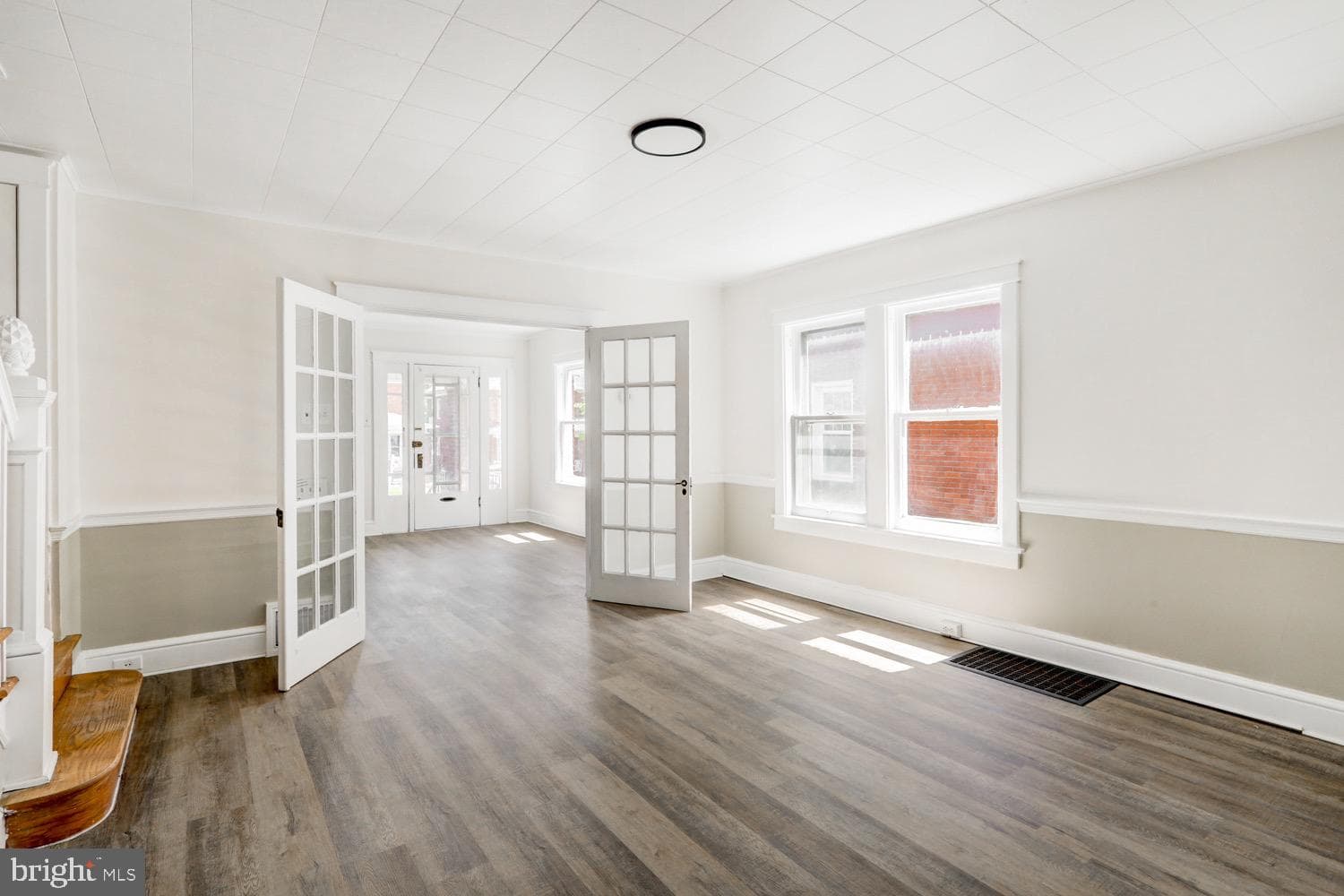 Home for sale at 847 Florida Avenue, York, Pennsylvania 17404, photo 7 of 36