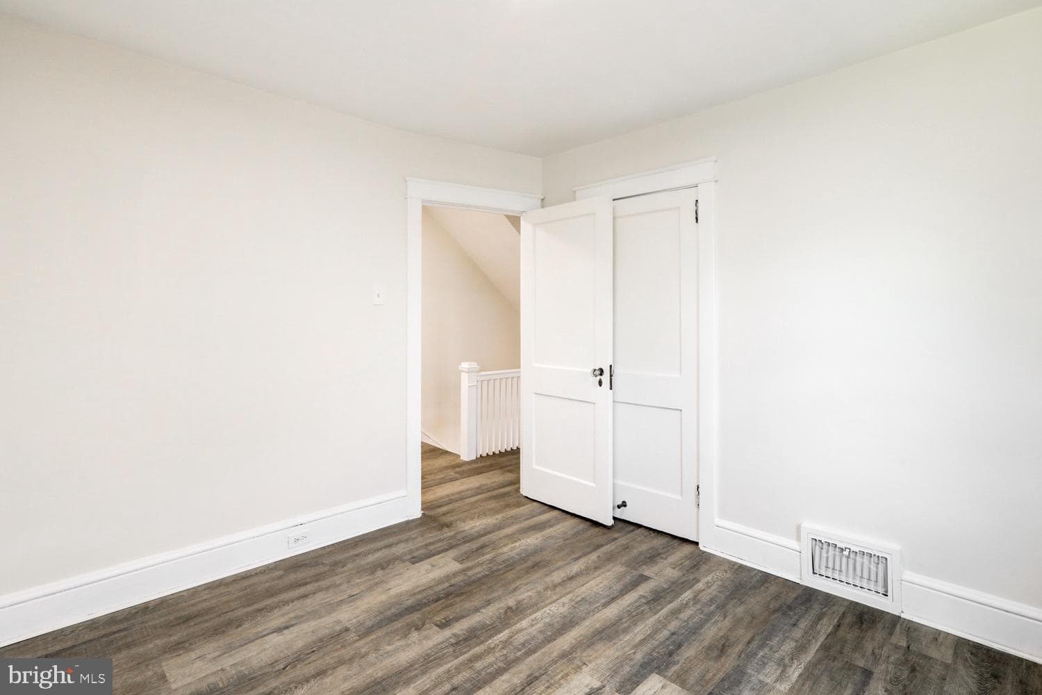 Home for sale at 847 Florida Avenue, York, Pennsylvania 17404, photo 17 of 36