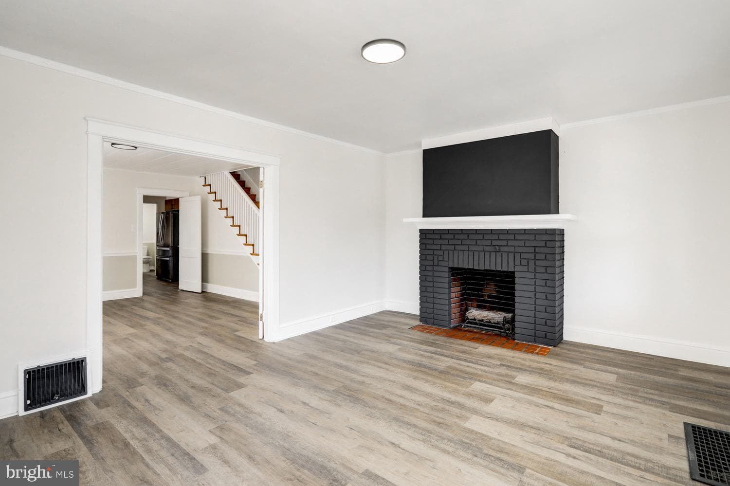 Home for sale at 847 Florida Avenue, York, Pennsylvania 17404, photo 5 of 36