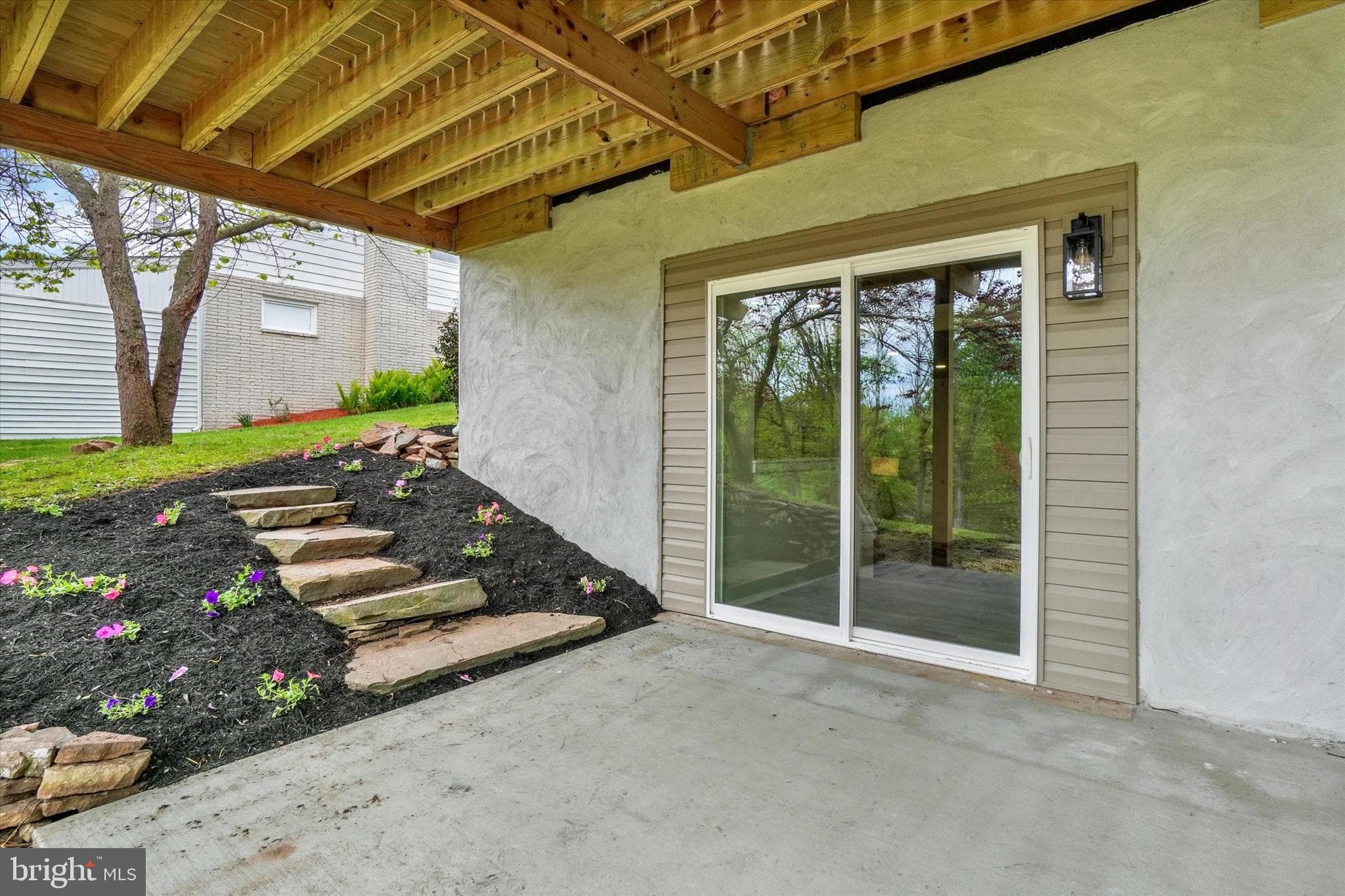 Home for sale at 879 Graffius Road, York, Pennsylvania 17404, photo 35 of 46