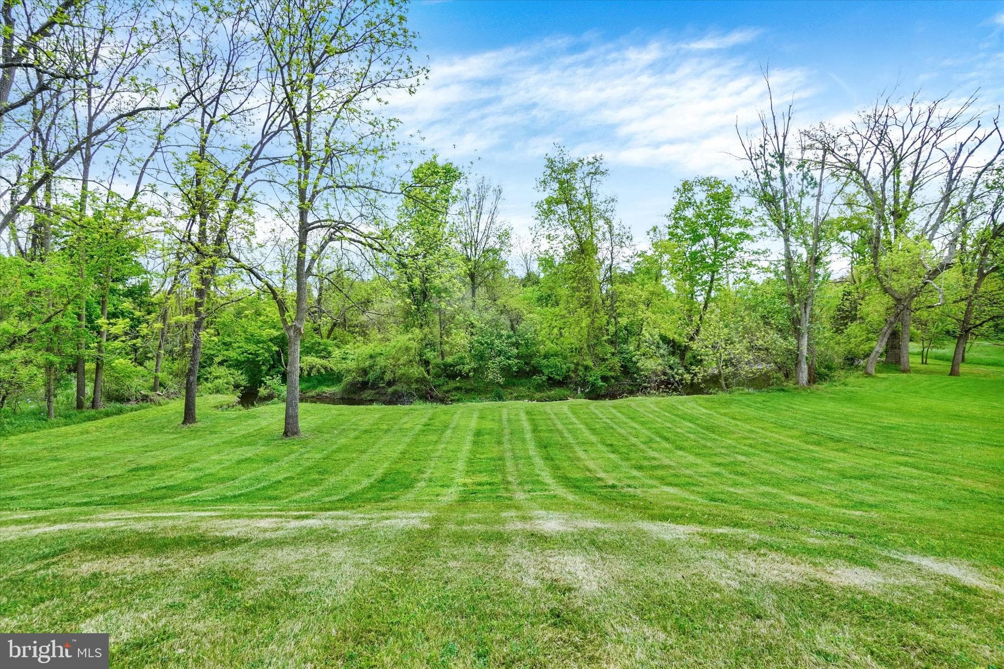 Home for sale at 879 Graffius Road, York, Pennsylvania 17404, photo 41 of 46