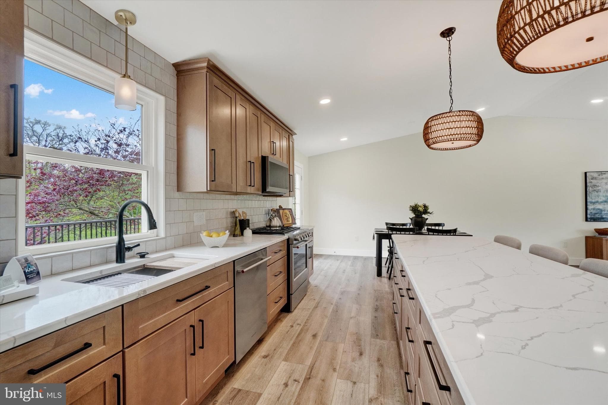 Home for sale at 879 Graffius Road, York, Pennsylvania 17404, photo 7 of 46