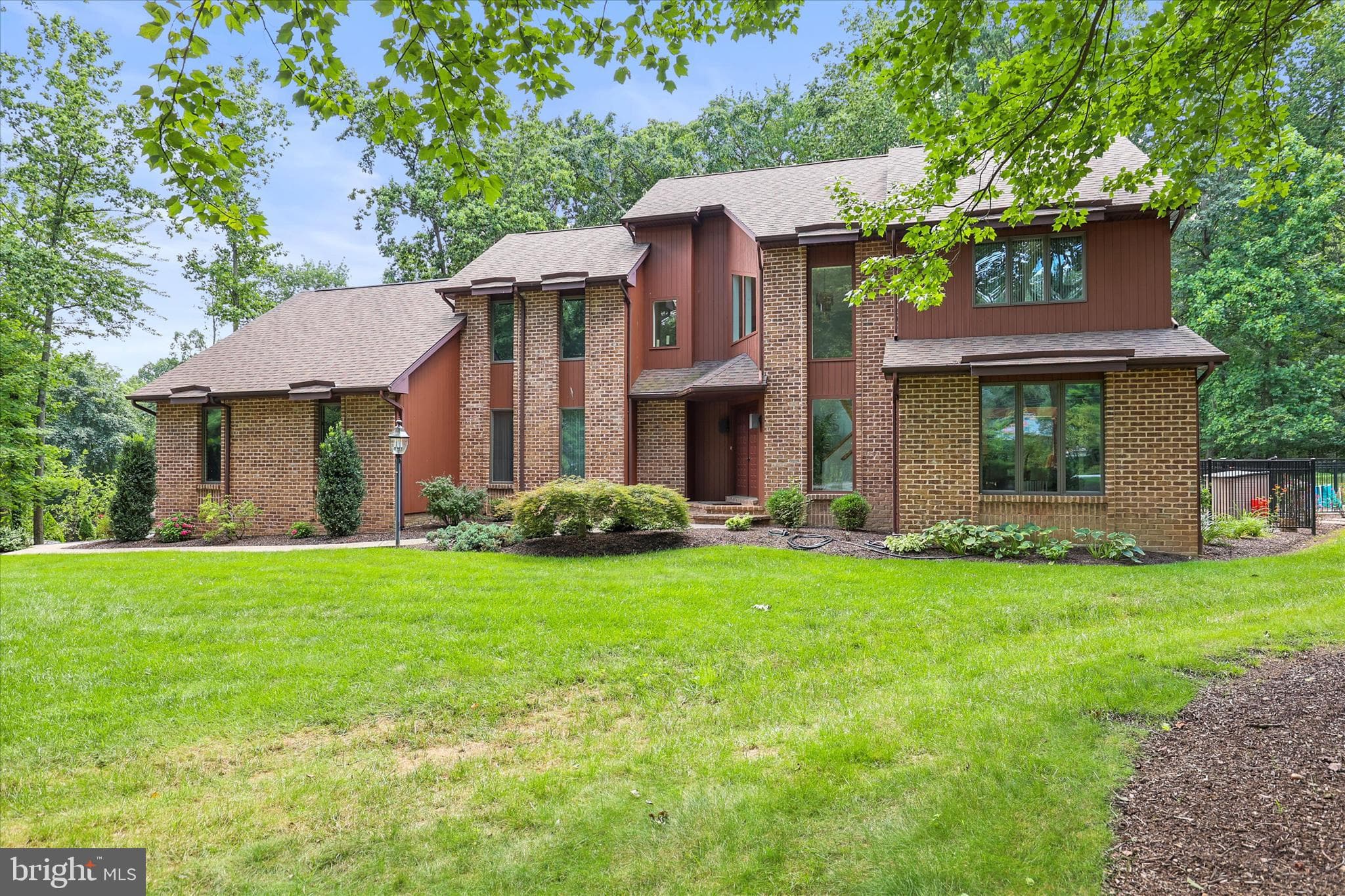 Home for sale at 1990 Shulton Drive, York, Pennsylvania 17406, photo 3 of 3