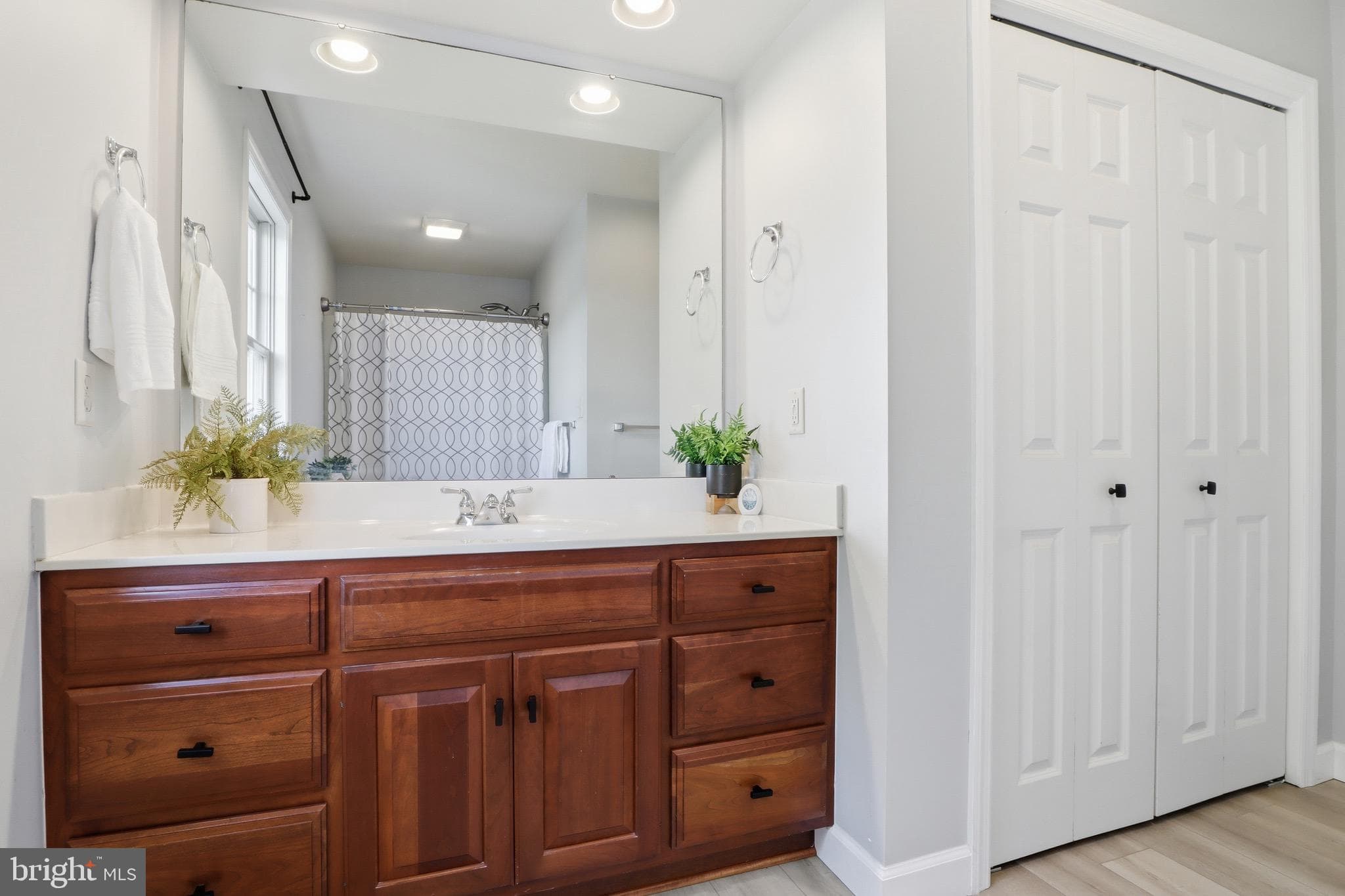 Home for sale at 85 Angela Lane, York, Pennsylvania 17402, photo 30 of 58