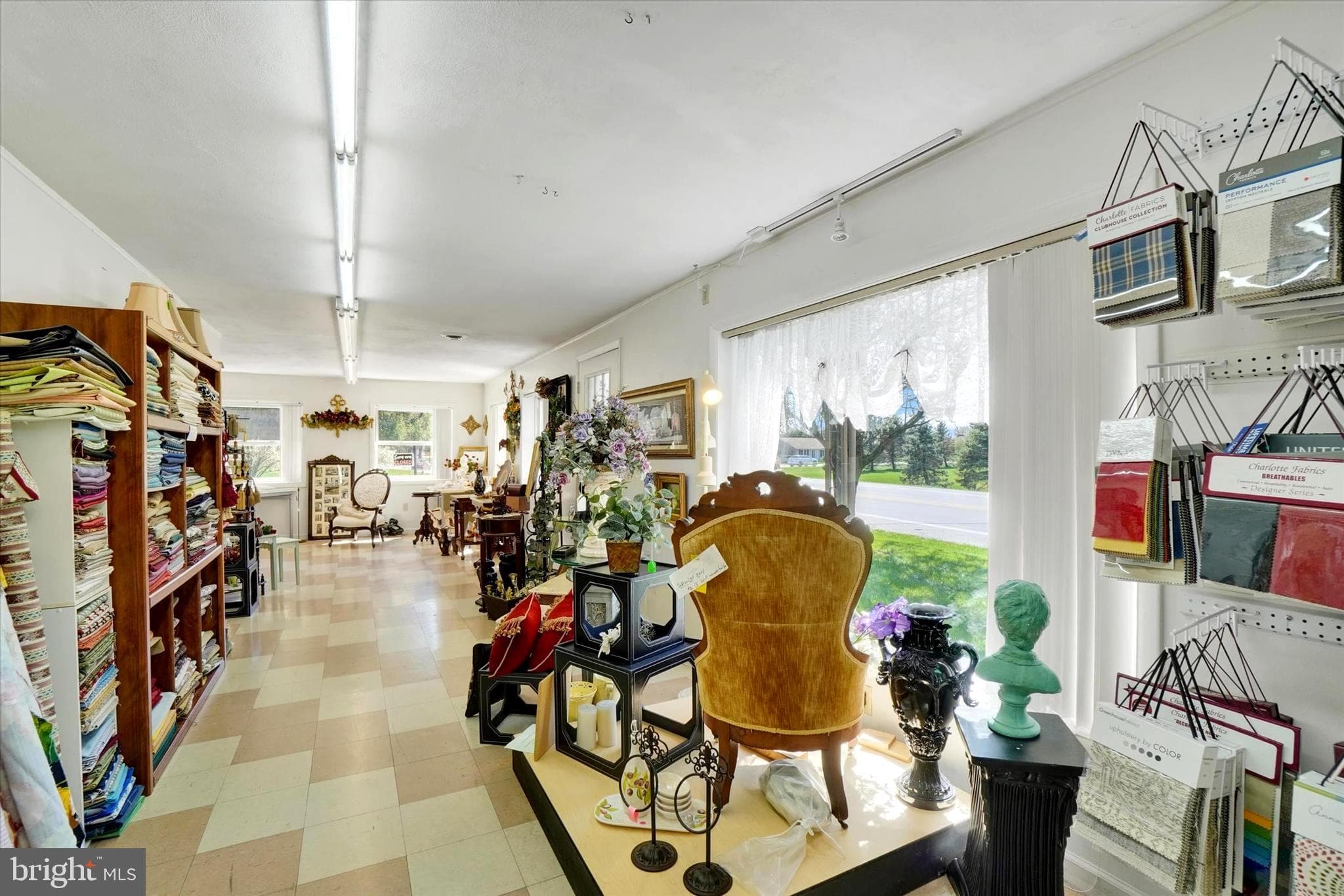 Home for sale at 2553 Roosevelt Avenue, York, Pennsylvania 17408, photo 73 of 77