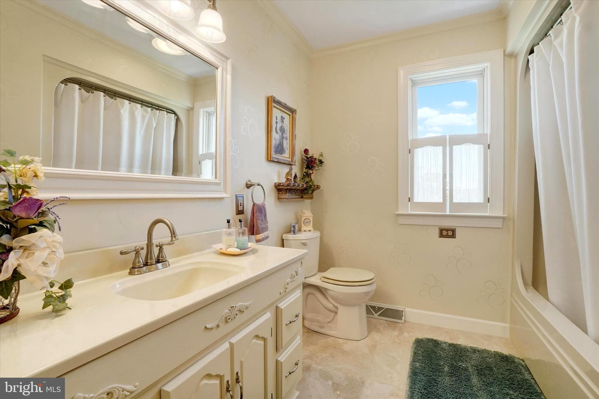 Home for sale at 2553 Roosevelt Avenue, York, Pennsylvania 17408, photo 62 of 77