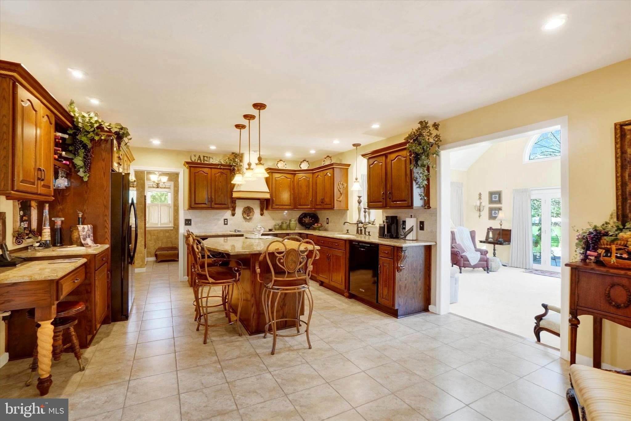 Home for sale at 2553 Roosevelt Avenue, York, Pennsylvania 17408, photo 44 of 77