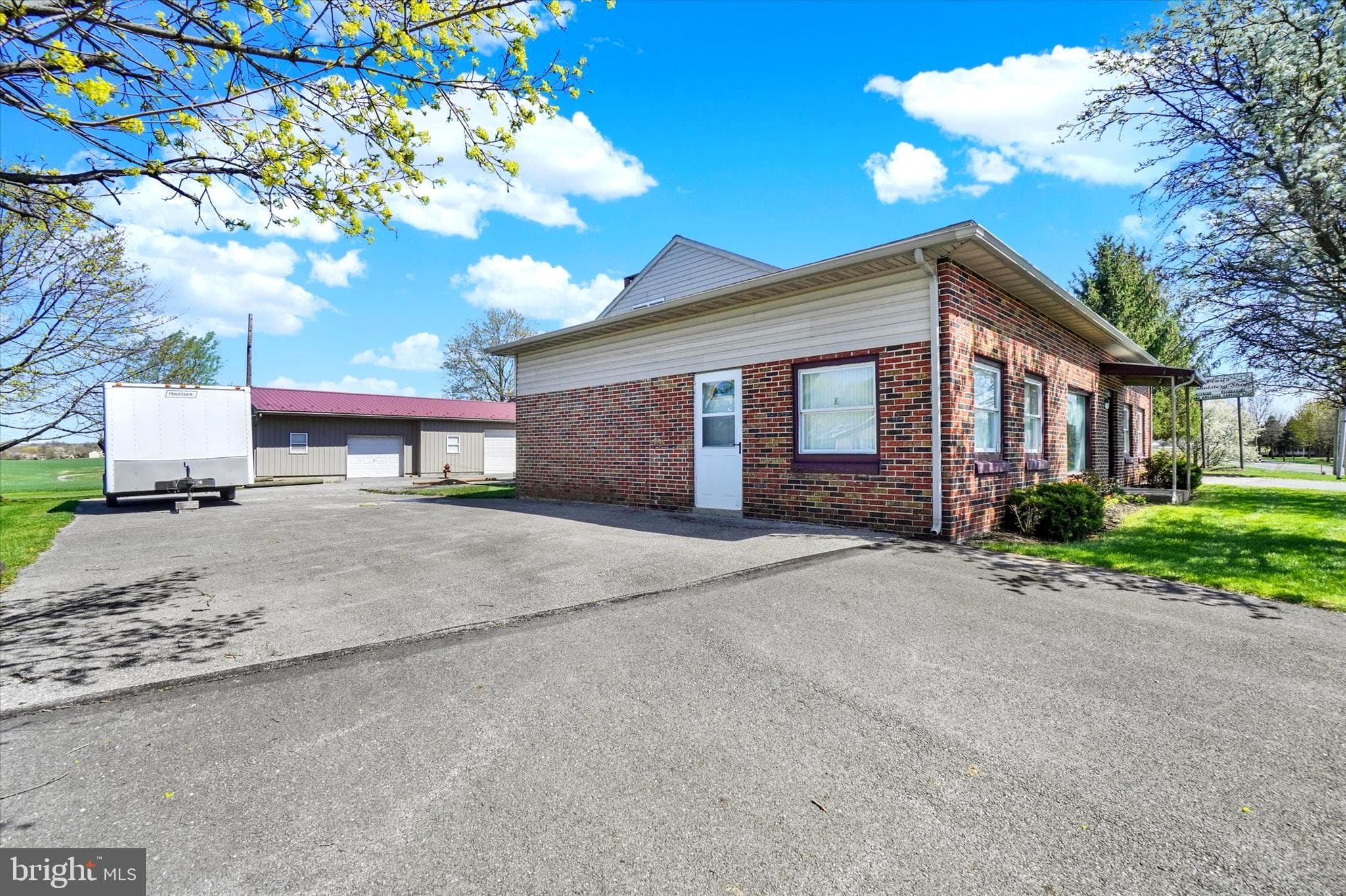 Home for sale at 2553 Roosevelt Avenue, York, Pennsylvania 17408, photo 26 of 77
