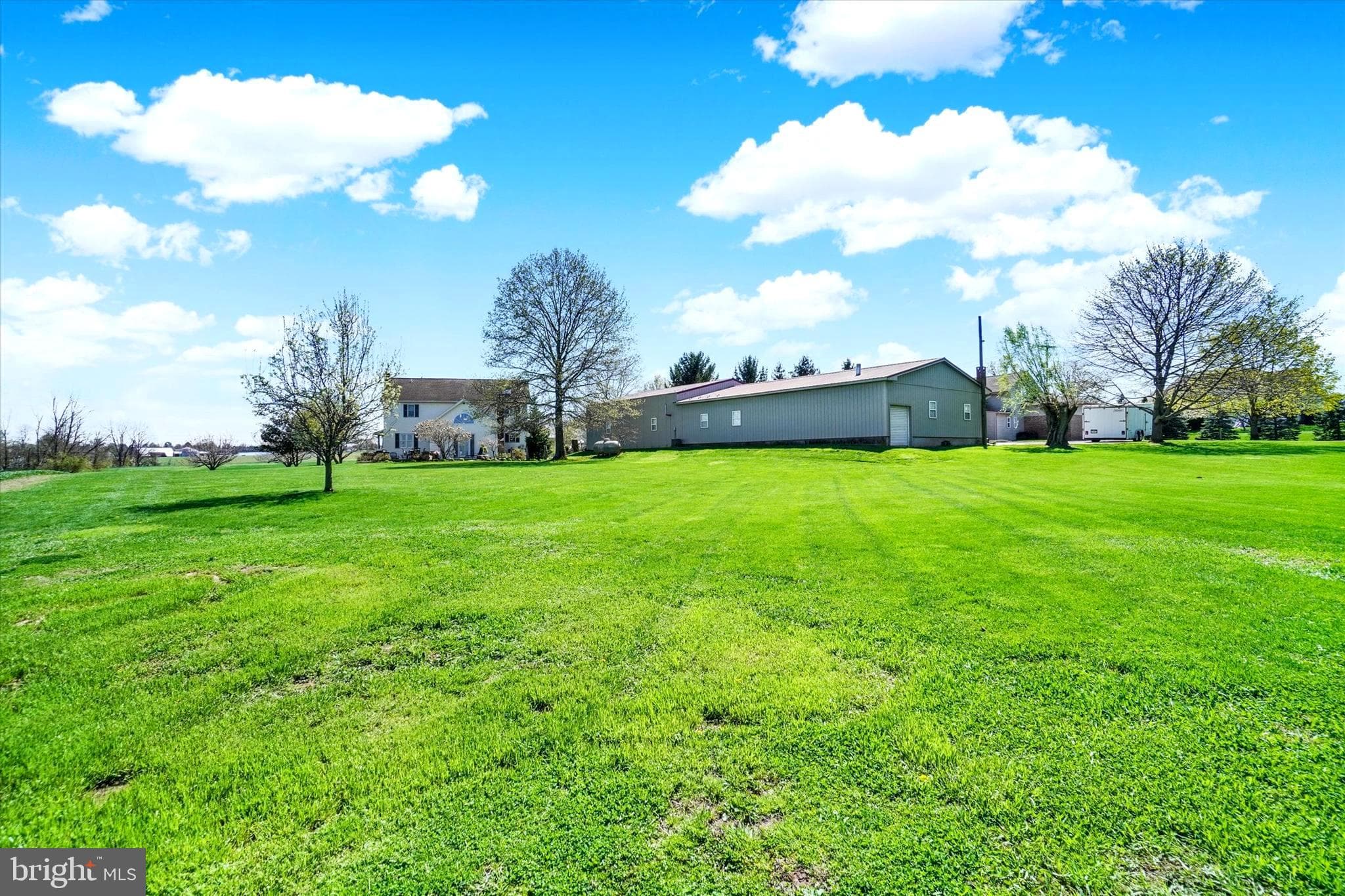 Home for sale at 2553 Roosevelt Avenue, York, Pennsylvania 17408, photo 28 of 77