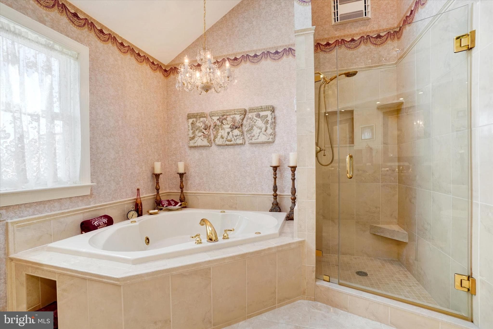 Home for sale at 2553 Roosevelt Avenue, York, Pennsylvania 17408, photo 55 of 77